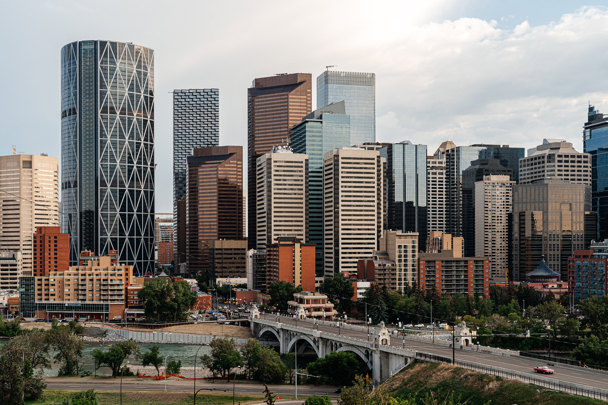 CALGARY Nick&Olha. Wedding and Family Photographer in Calgary