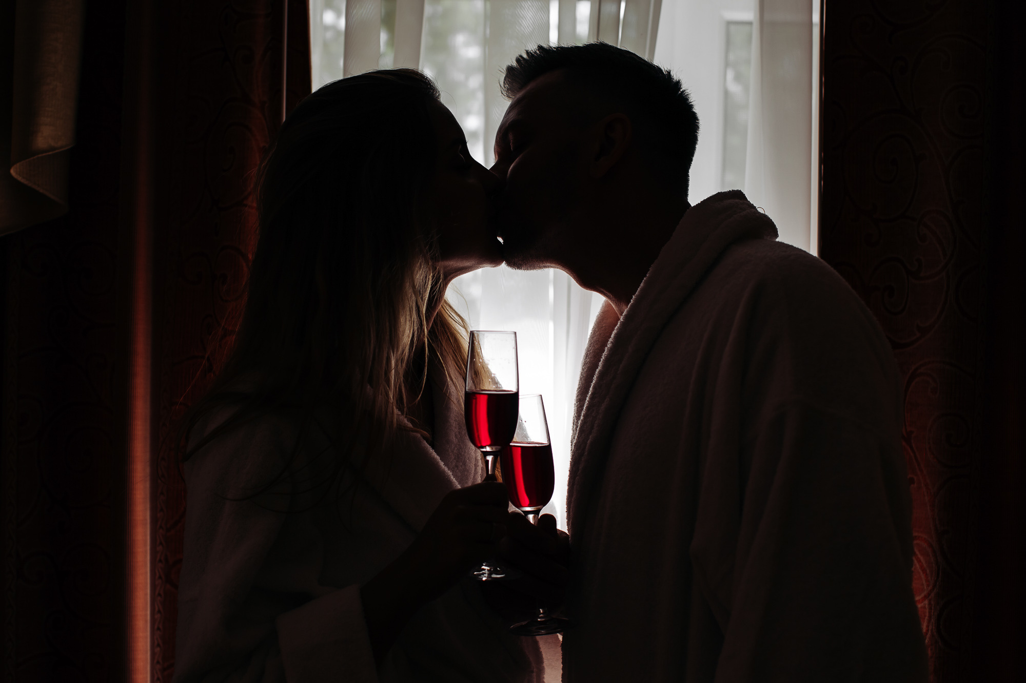 Yulia&Alexander. Wedding and Family Photographer in Calgary