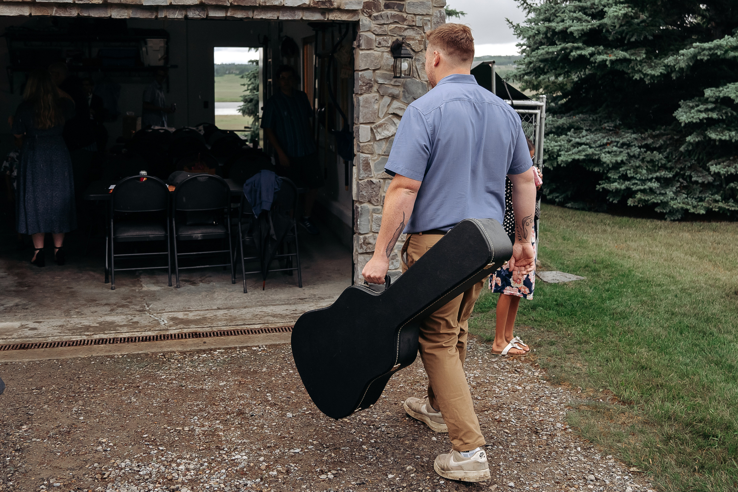 Tyrone & Glennda. Wedding and Family Photographer in Calgary