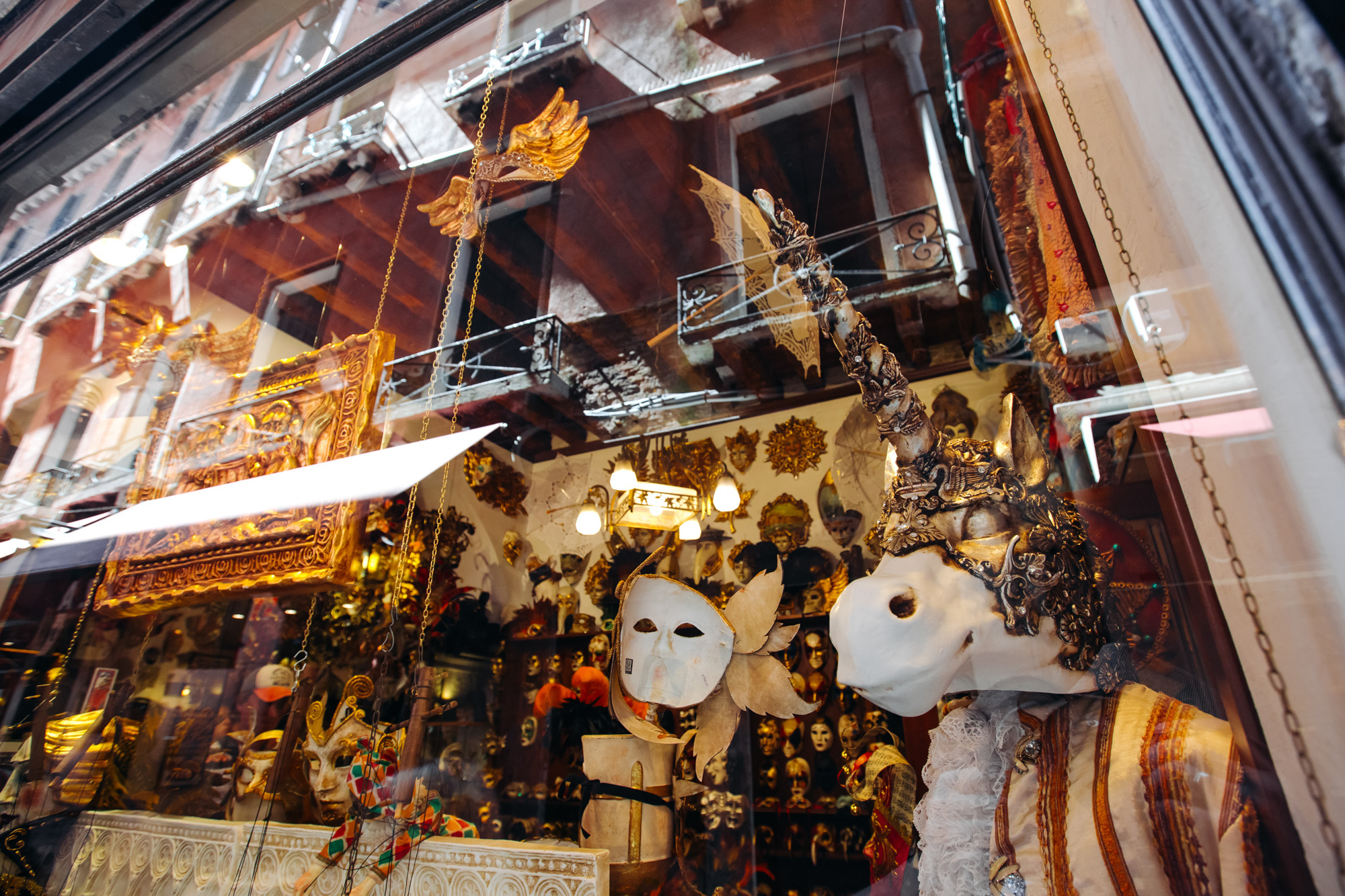 VENICE. Wedding and Family Photographer in Calgary