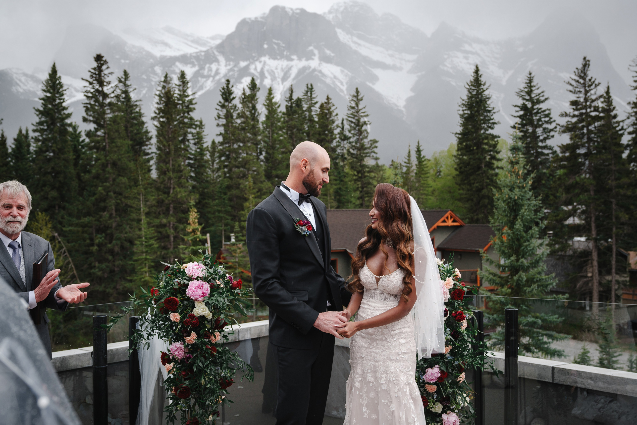 Derek & Jenny. Wedding and Family Photographer in Calgary