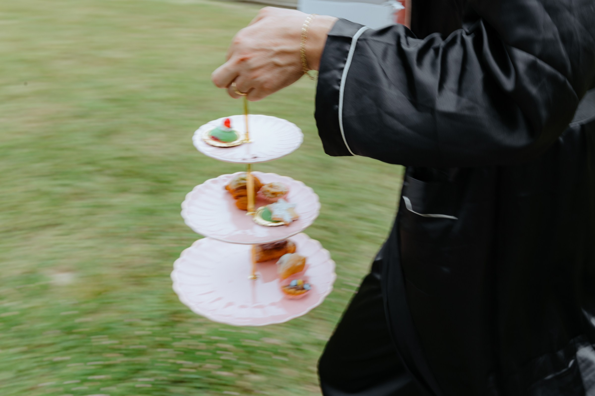 Filippo and Anastasia Villa des Vergers. Wedding photographer in Italy |Florence, Roma, Como, Tuscan, Venice