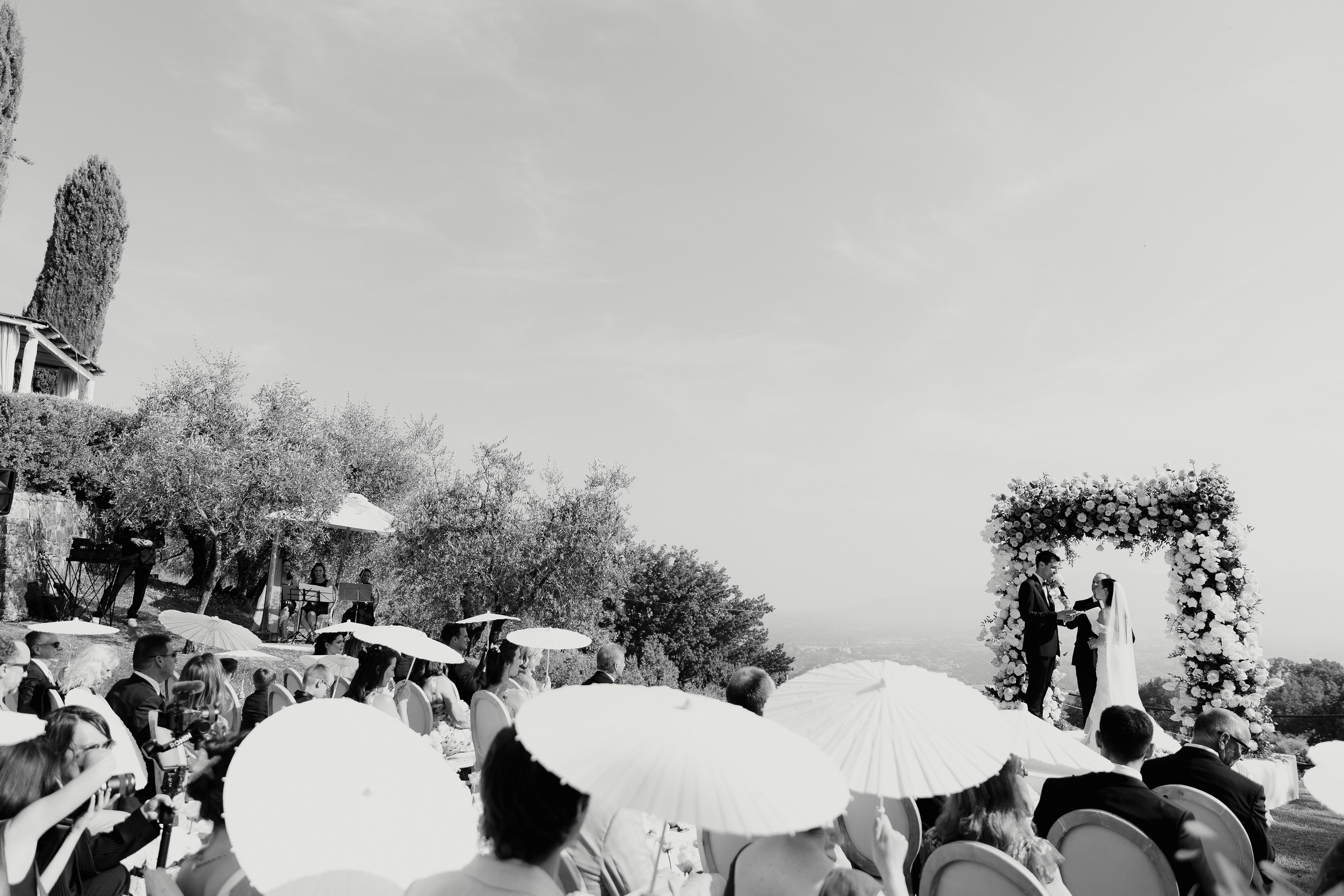 Tobias and Lauren Tuscany Casale de Pasquinelli. Wedding photographer in Italy |Florence, Roma, Como, Tuscan, Venice
