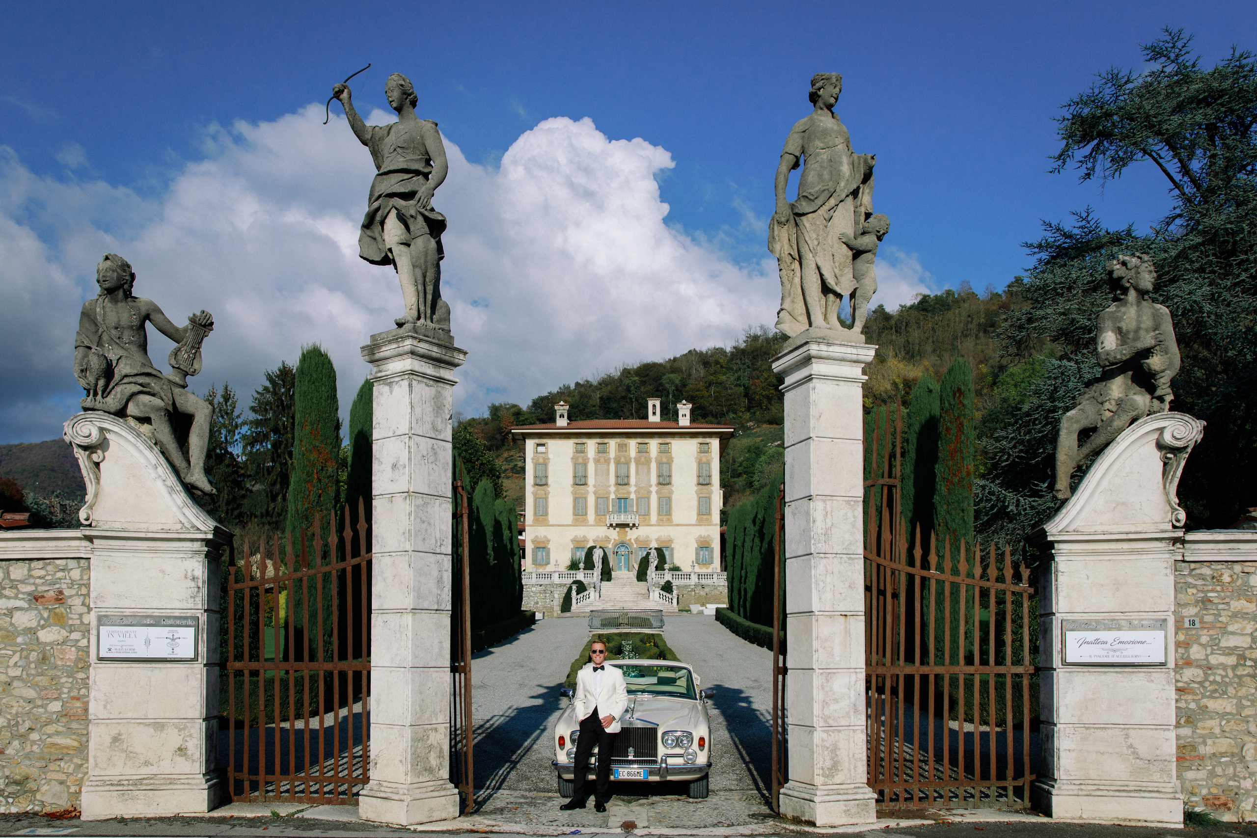 Matteo & Milana Milan. Wedding photographer in Italy |Florence, Roma, Como, Tuscan, Venice