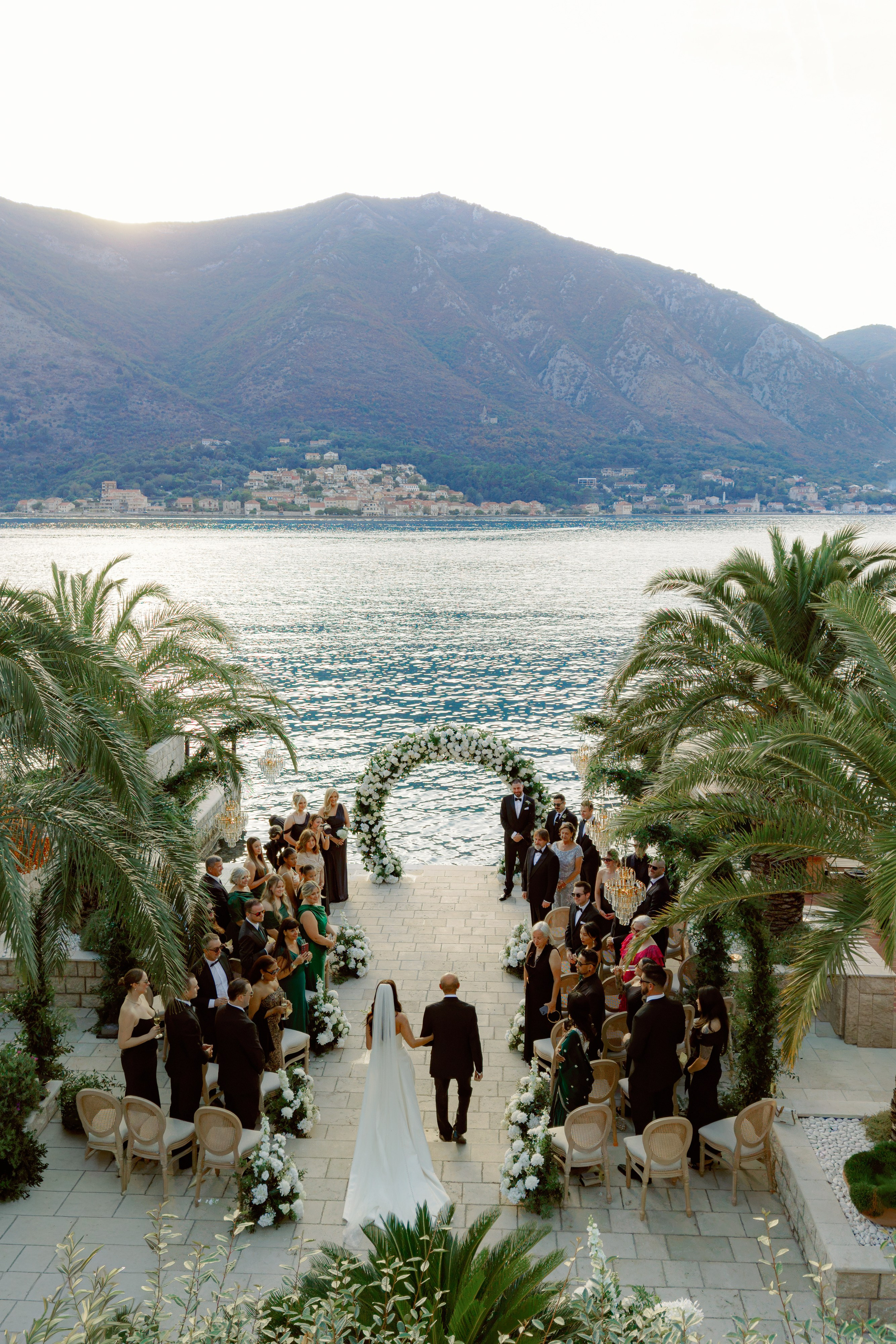 Brandon and Irina Montenegro. Wedding photographer in Italy |Florence, Roma, Como, Tuscany, Venice