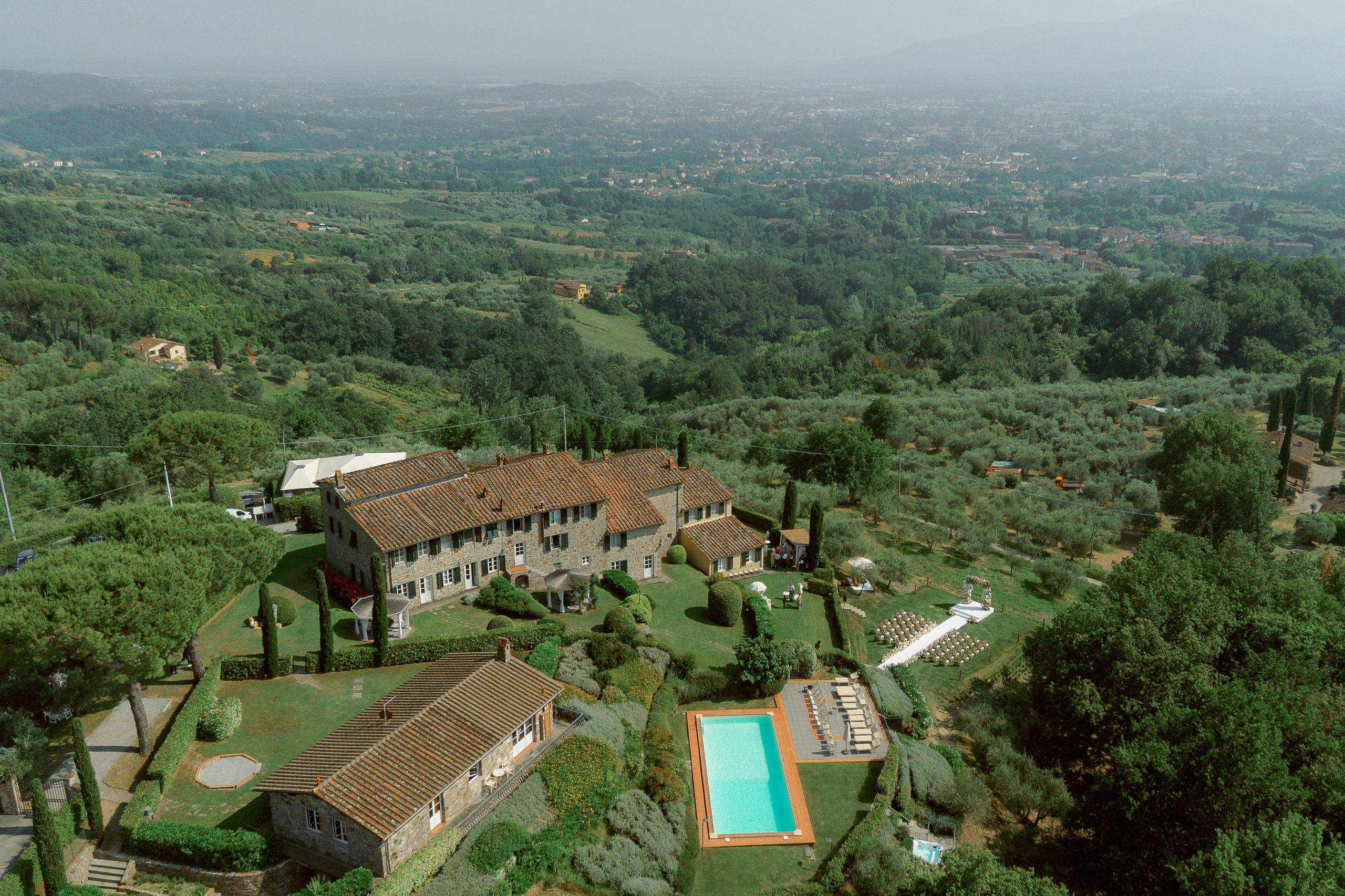 Tobias and Lauren Tuscany Casale de Pasquinelli. Wedding photographer in Italy |Florence, Roma, Como, Tuscan, Venice