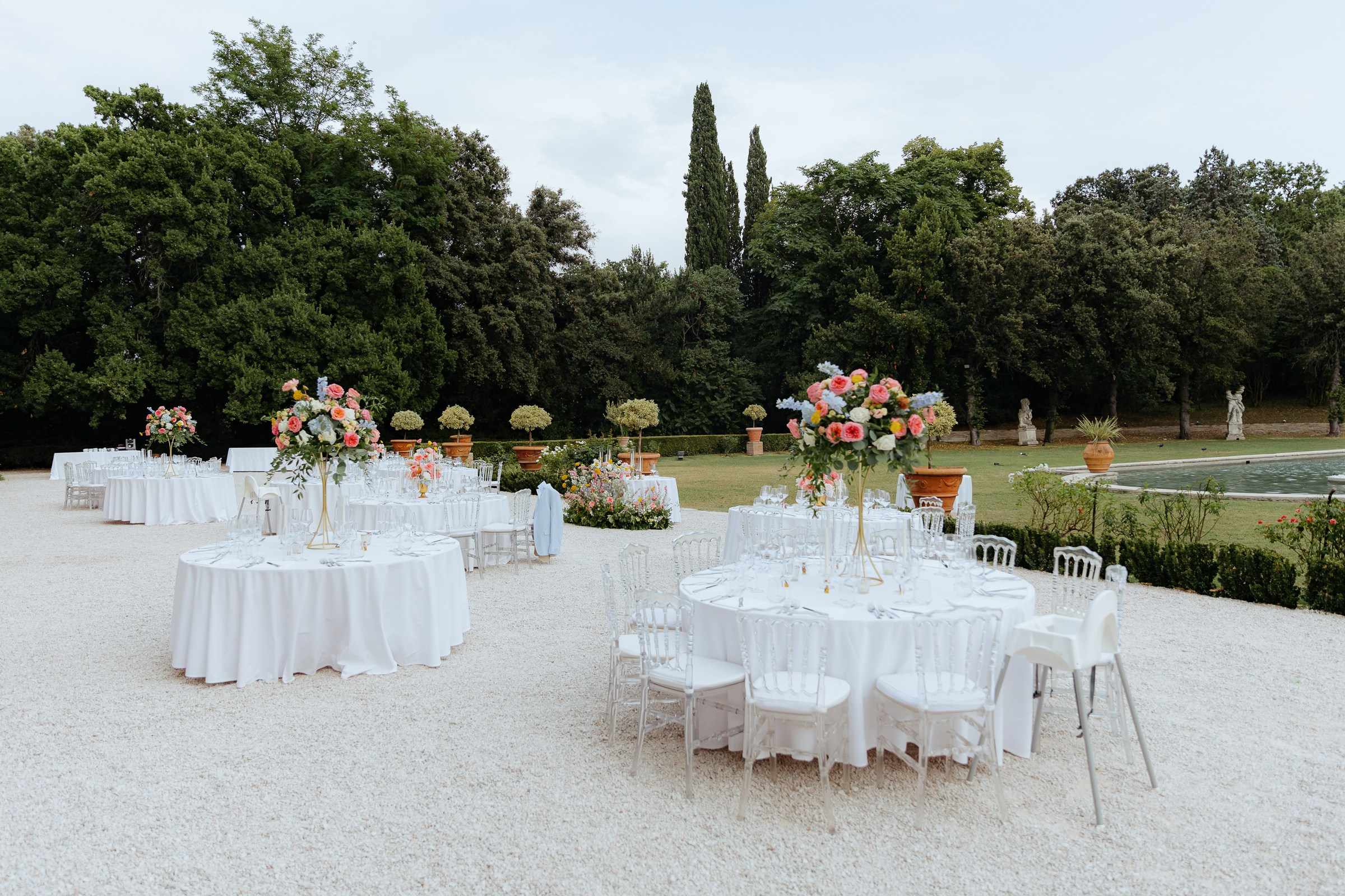 Filippo and Anastasia Villa des Vergers. Wedding photographer in Italy |Florence, Roma, Como, Tuscan, Venice