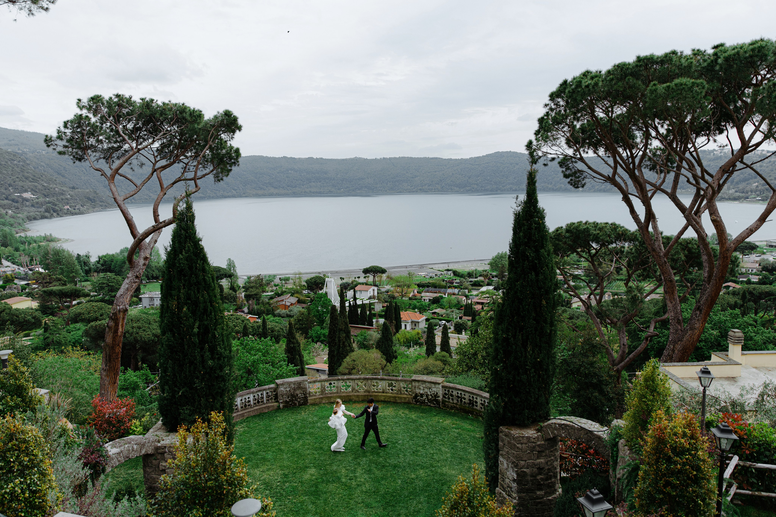 Michael and Anastasia Roma. Wedding photographer in Italy |Florence, Roma, Como, Tuscan, Venice