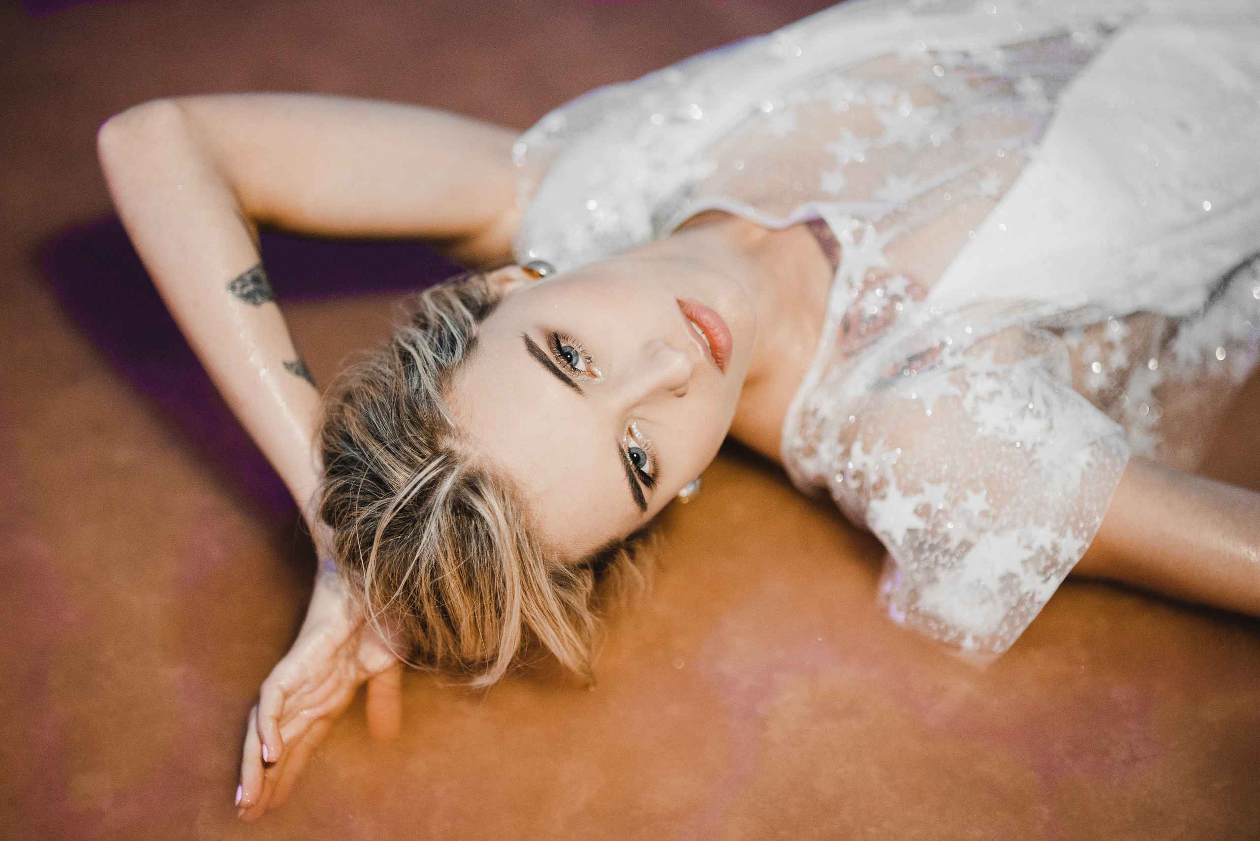 Pink Lake. Главная