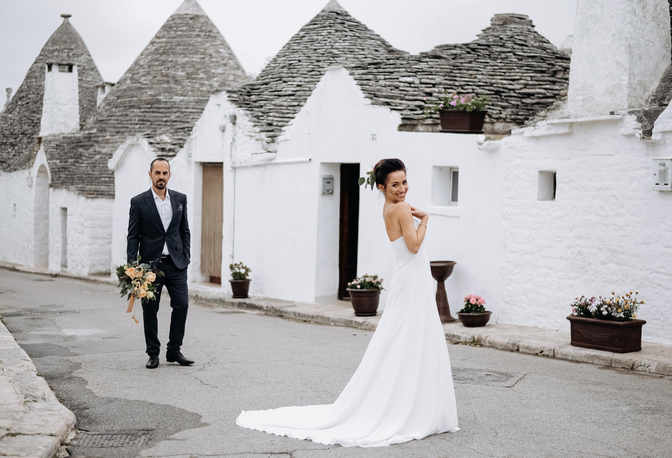 Julia & Jovani — Alberobello. Главная