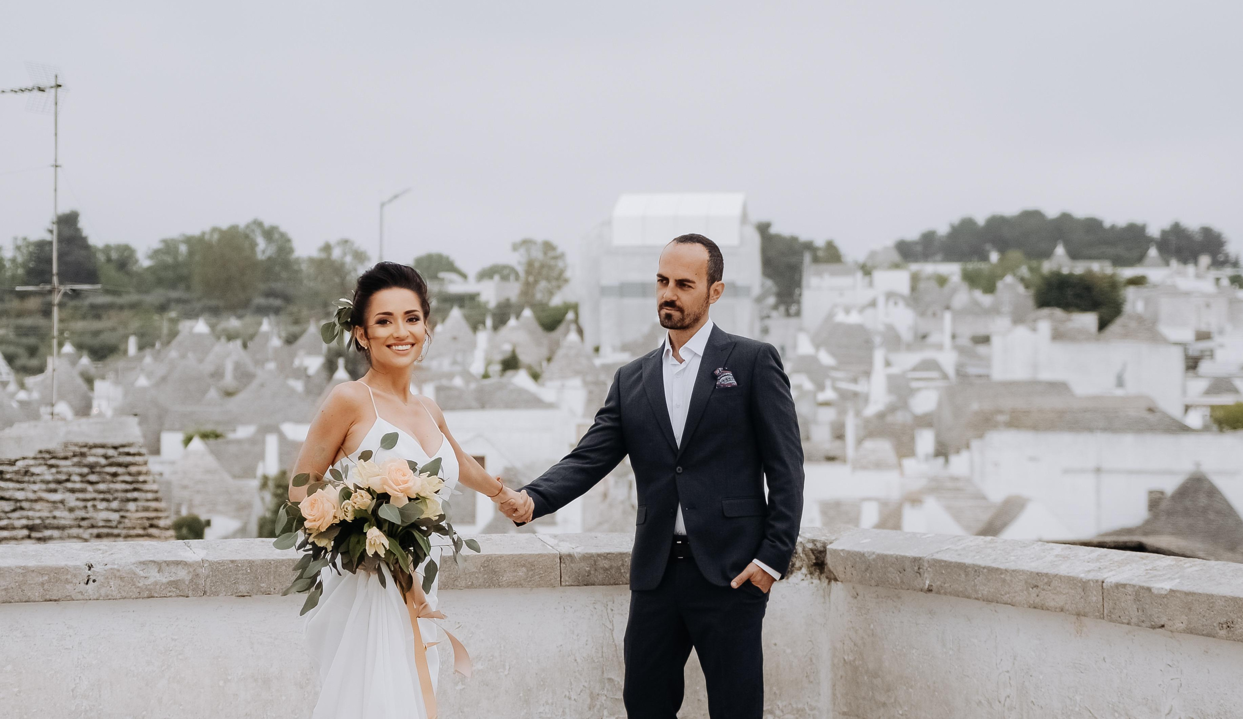 Julia & Jovani — Alberobello. Главная