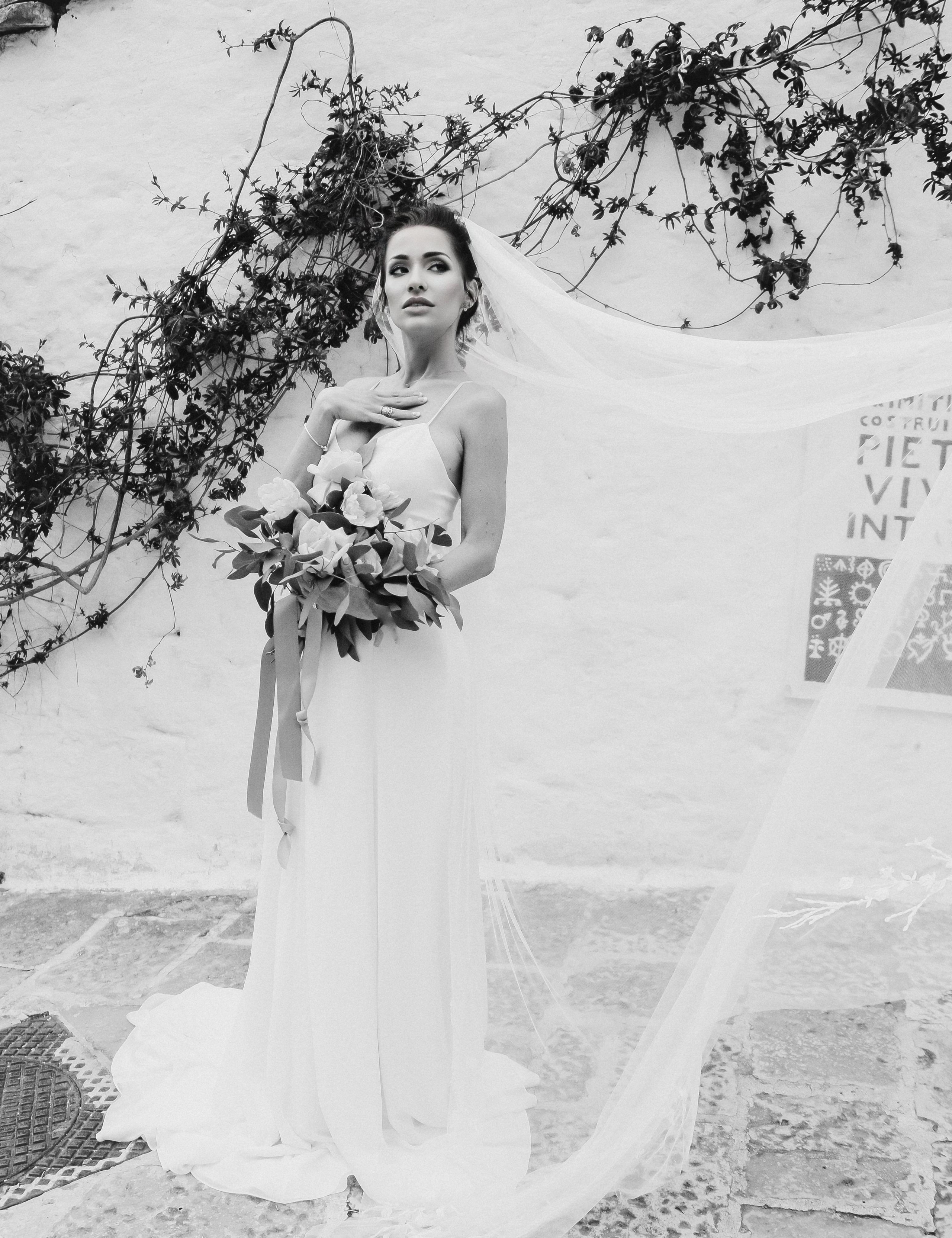 Julia & Jovani — Alberobello. Главная