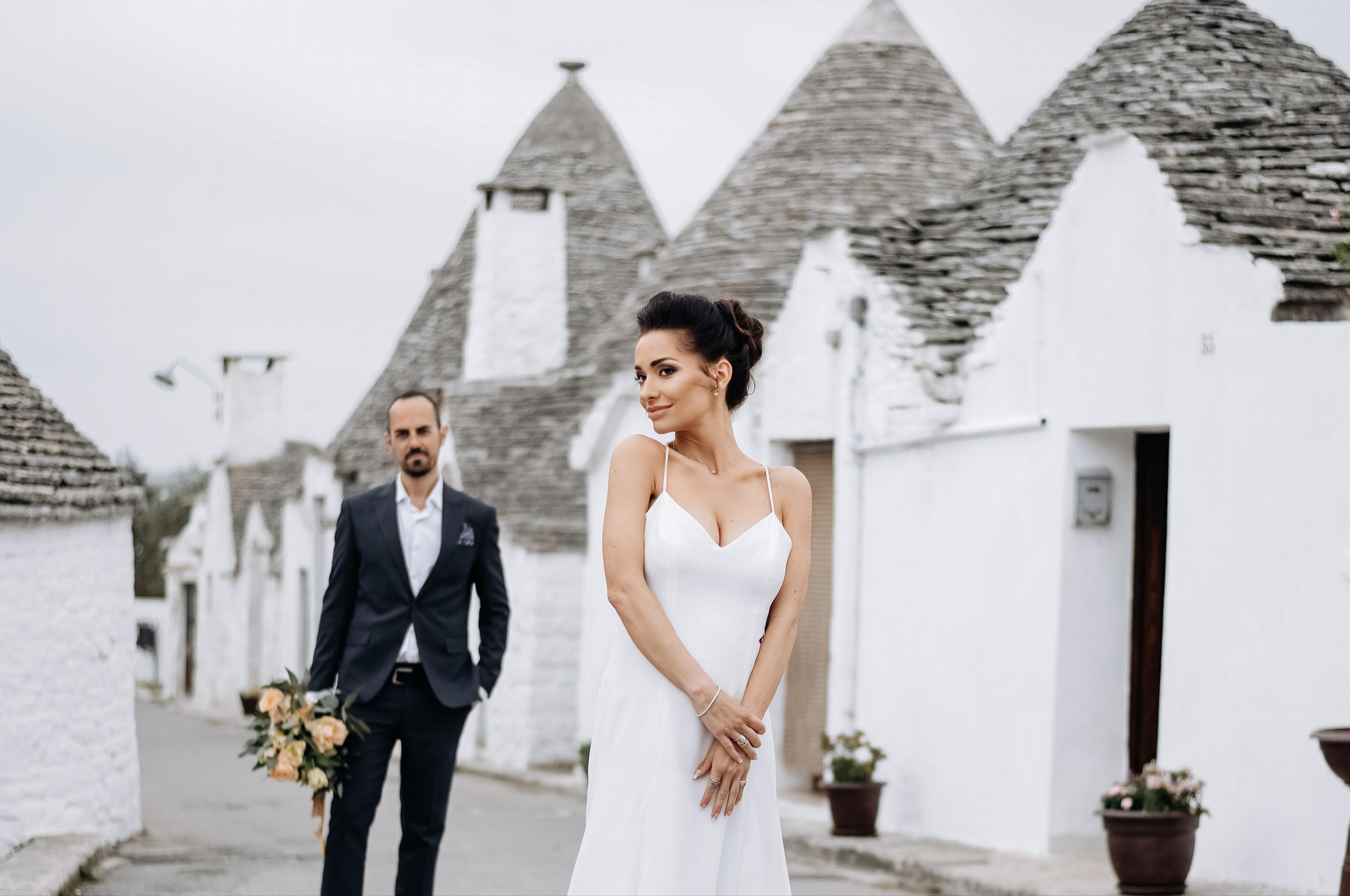 Julia & Jovani — Alberobello. Главная