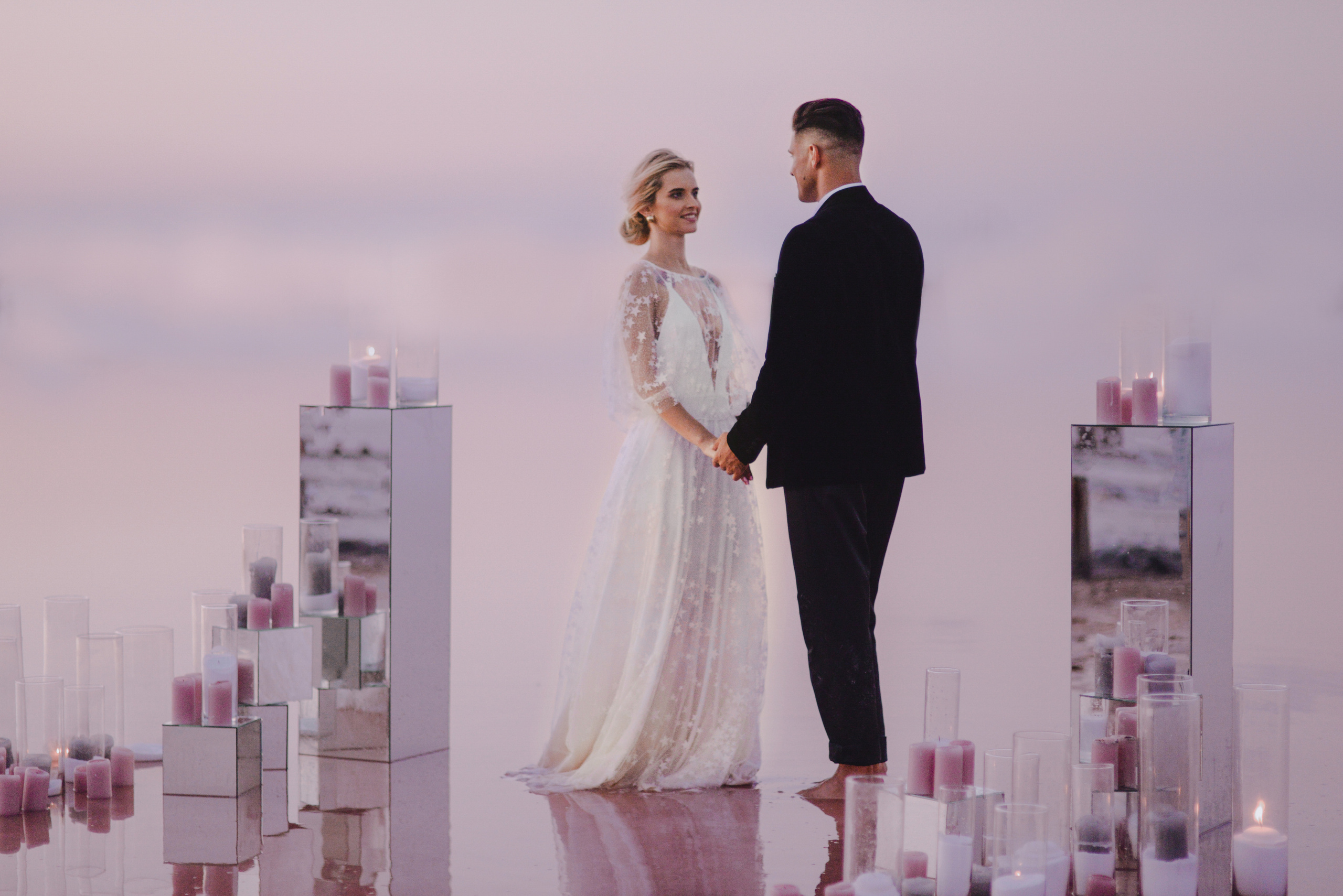 Pink Lake. Главная