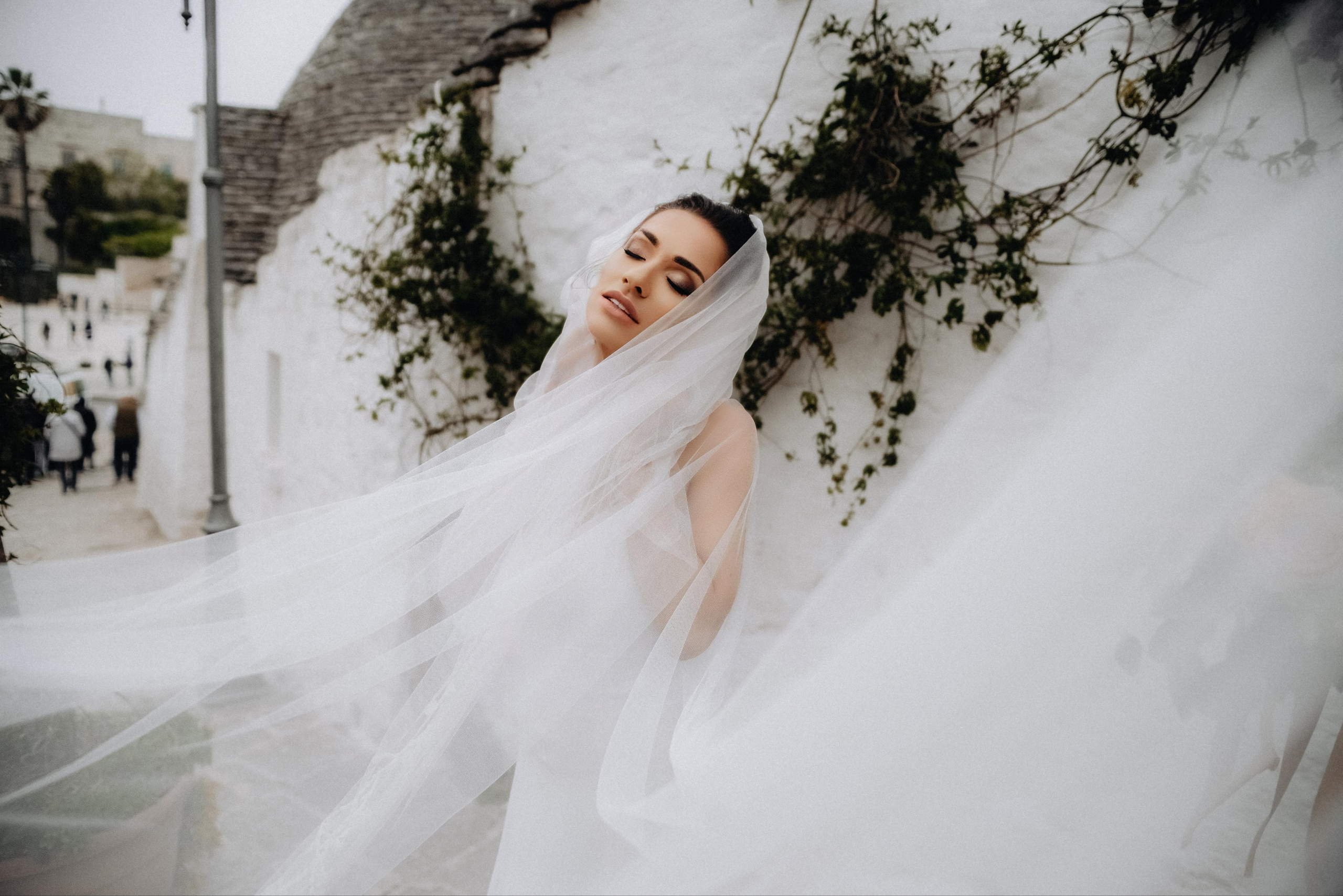 Julia & Jovani — Alberobello. Главная