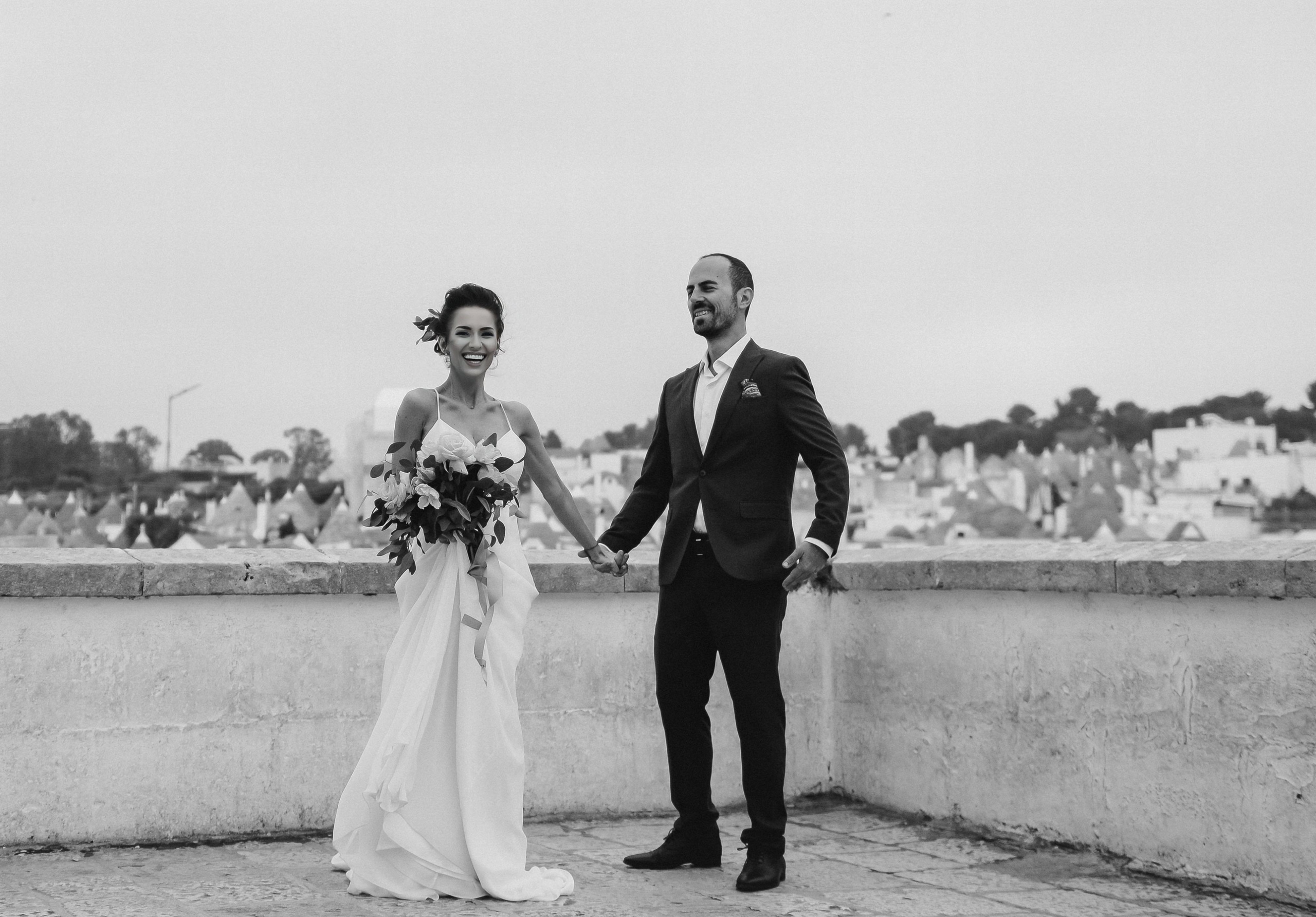 Julia & Jovani — Alberobello. Главная