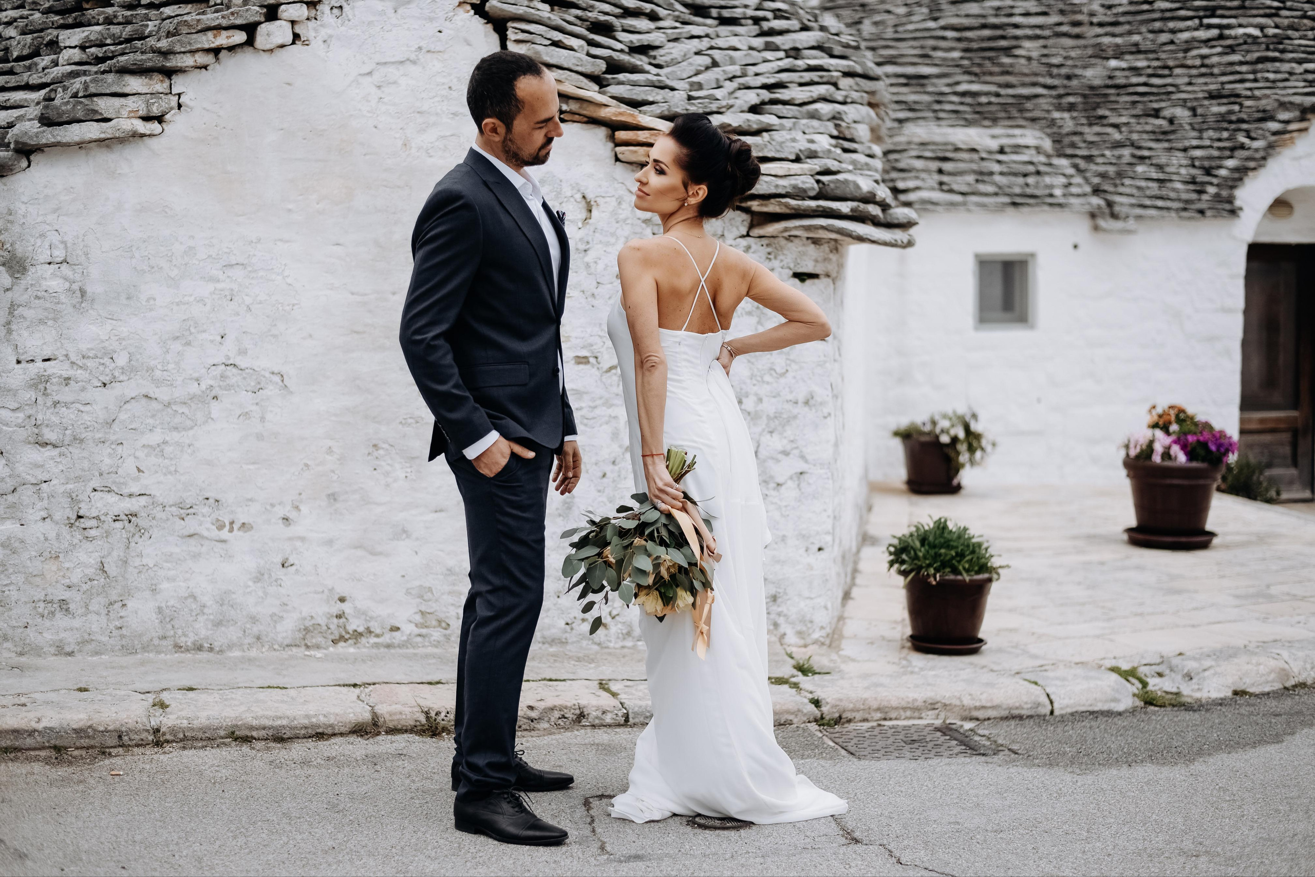 Julia & Jovani — Alberobello. Главная