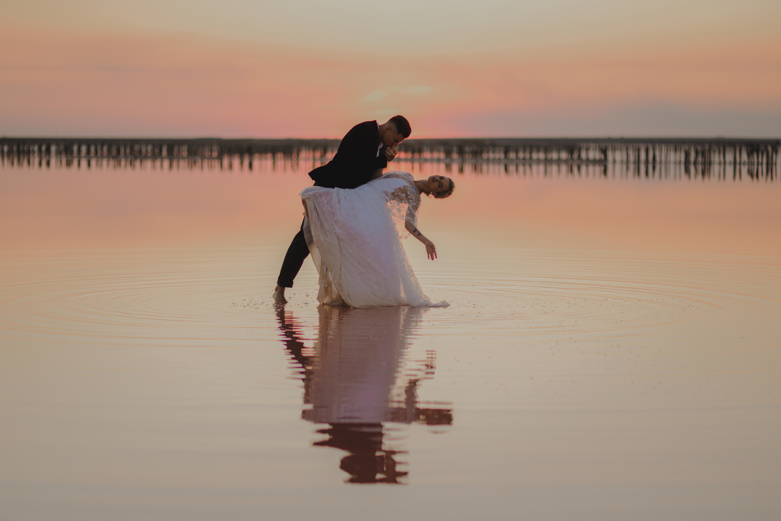 Pink Lake. Главная
