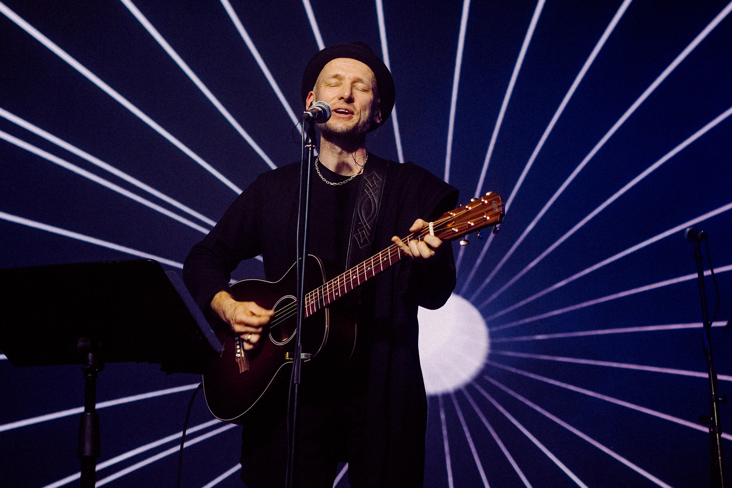 Vinger. Bryllups- og familiefotograf i Norge og Europa – Oleg Nemchenko