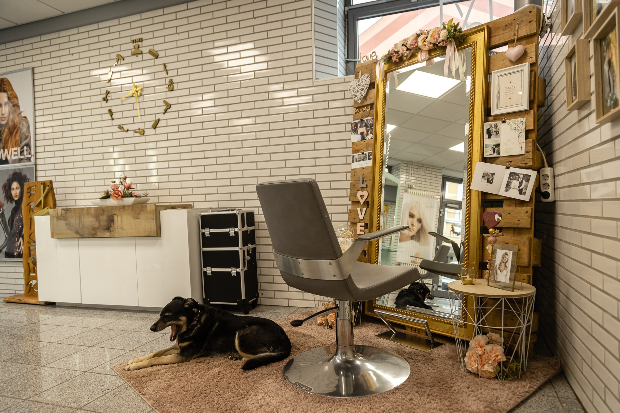 Interieur- & Raumfotografie für Unternehmen. Ein Fotografin, mit dem es angenehm zu arbeiten ist