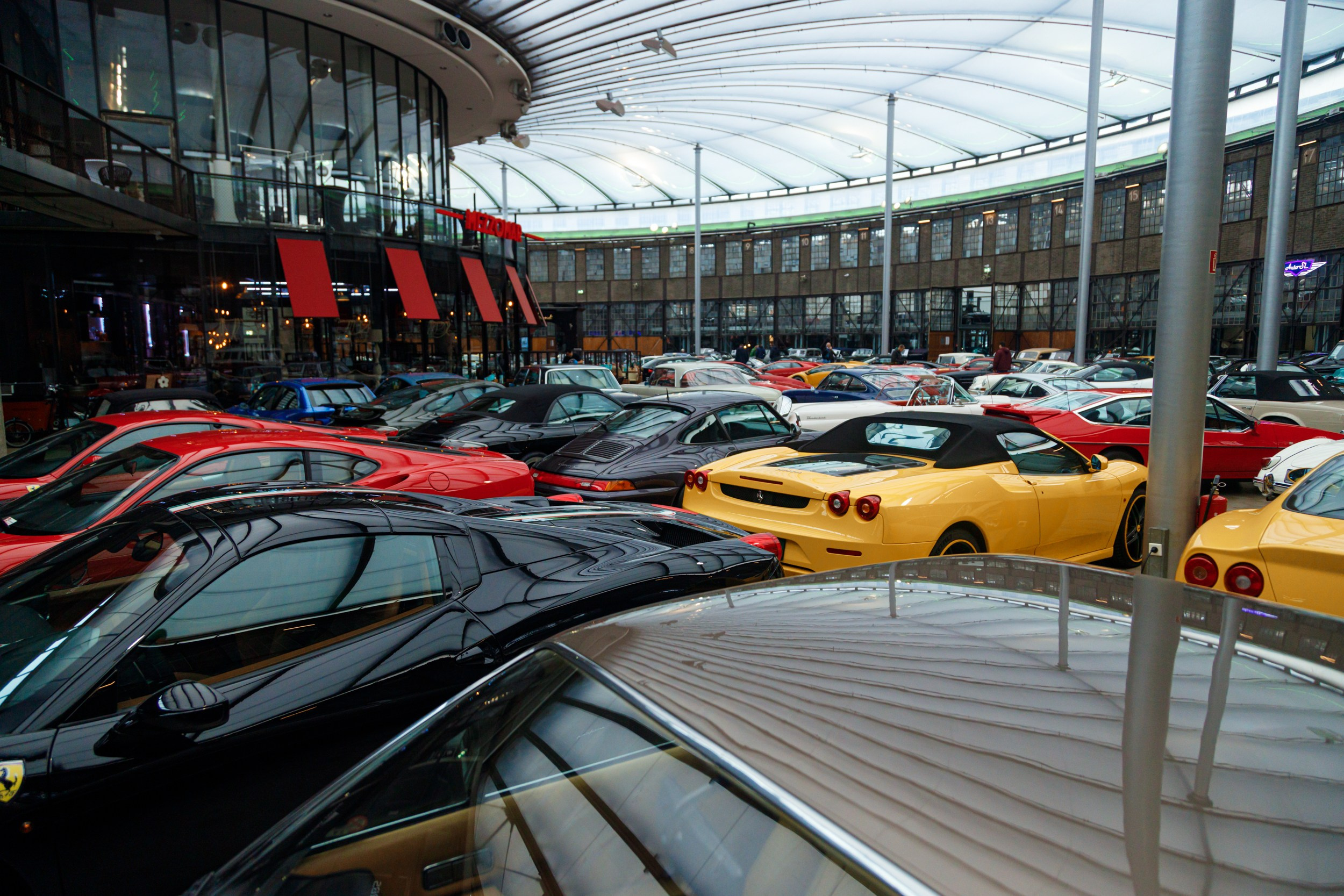 Classic Remise Düsseldorf. Ein Fotografin, mit dem es angenehm zu arbeiten ist
