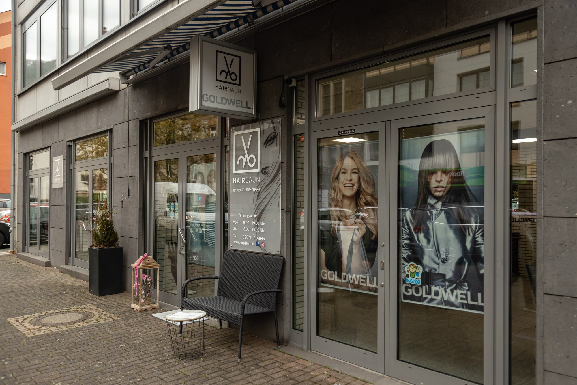 Interieur- & Raumfotografie für Unternehmen. Ein Fotografin, mit dem es angenehm zu arbeiten ist