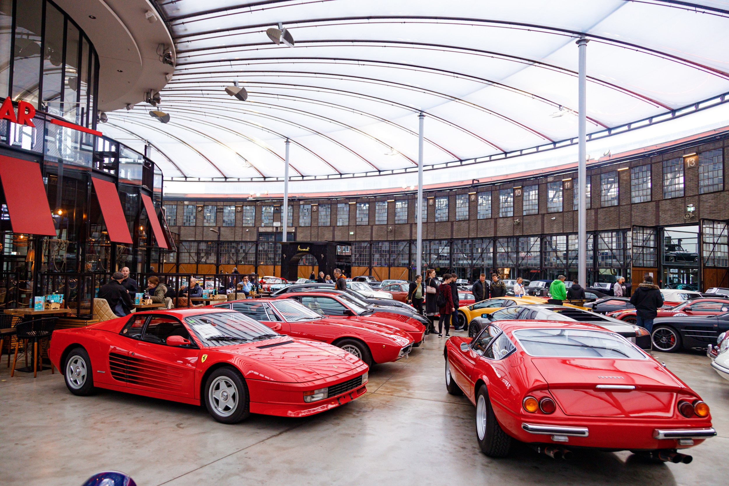 Classic Remise Düsseldorf. Ein Fotografin, mit dem es angenehm zu arbeiten ist