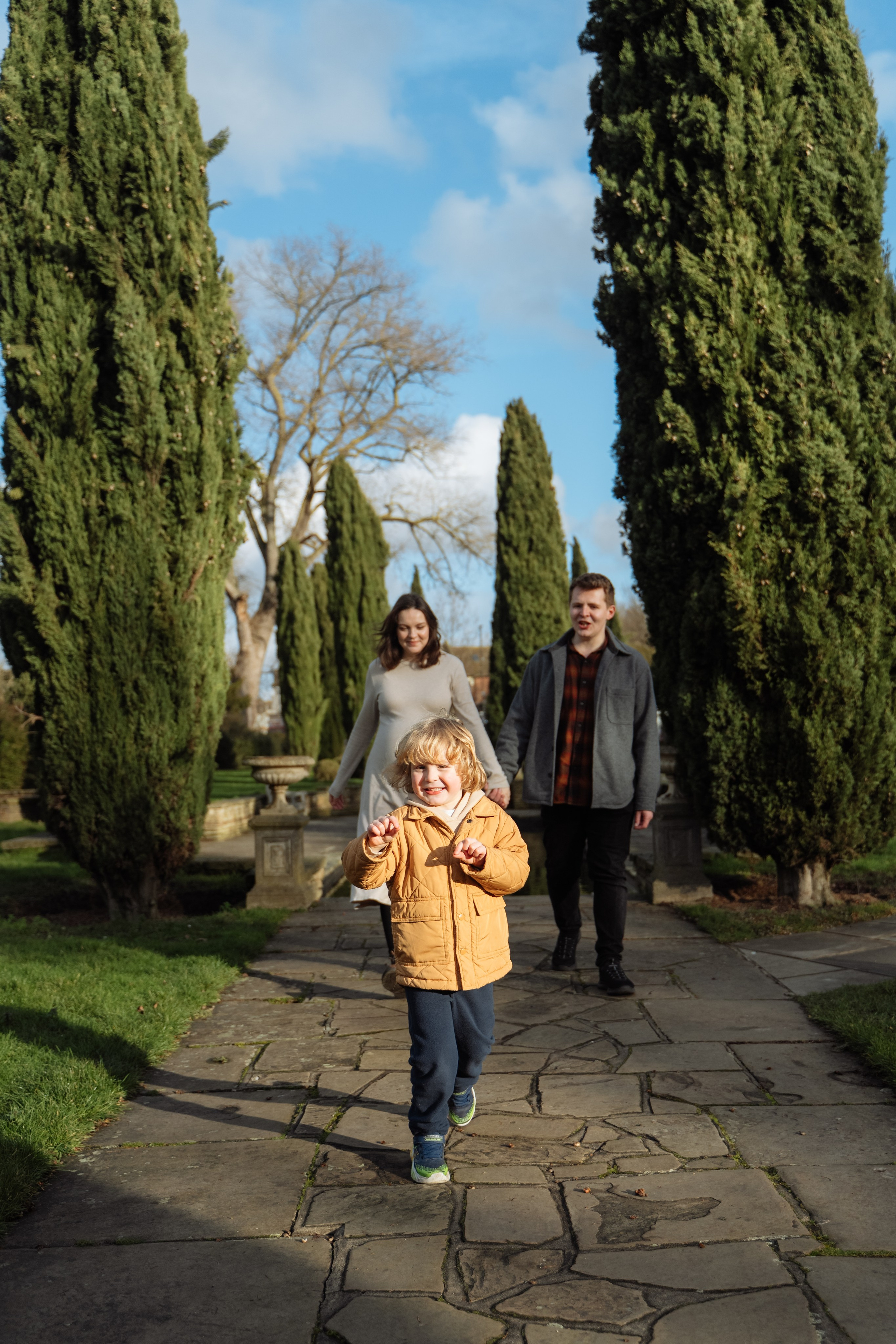 Sweet pregnancy. Photographer in London Daria Agafonova