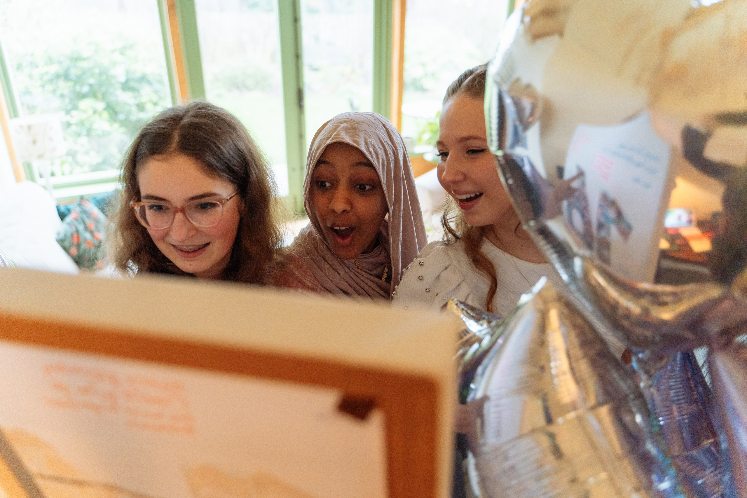 Home Birthday party. Photographer in London Daria Agafonova