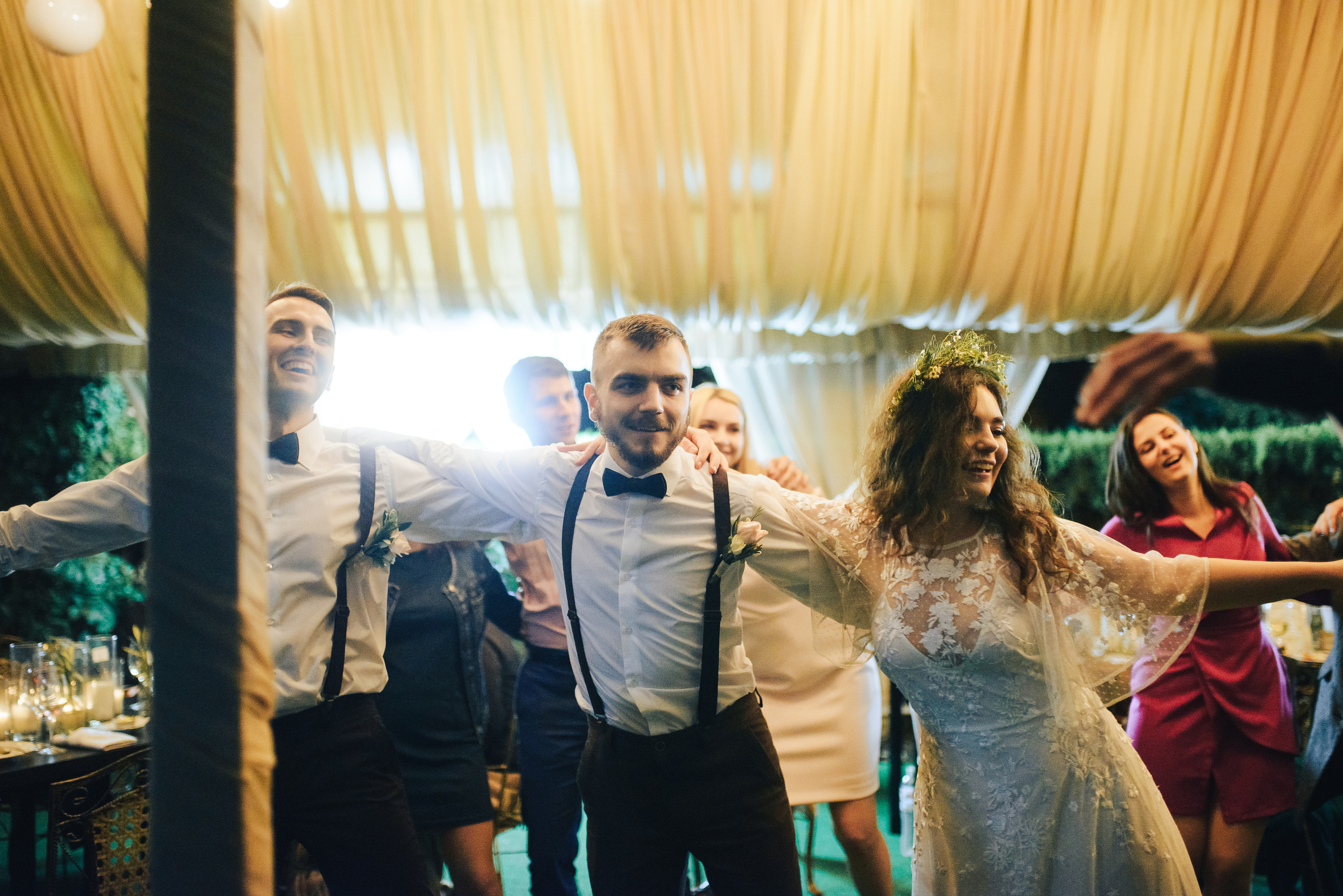Outdoor wedding. Tanya and Vasya. Photographer in London Daria Agafonova