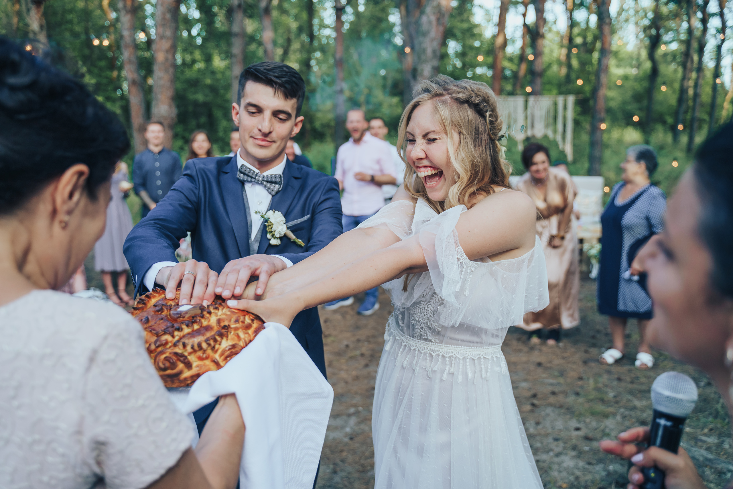 Forest wedding. Maria and Oleksandr. Photographer in London Daria Agafonova