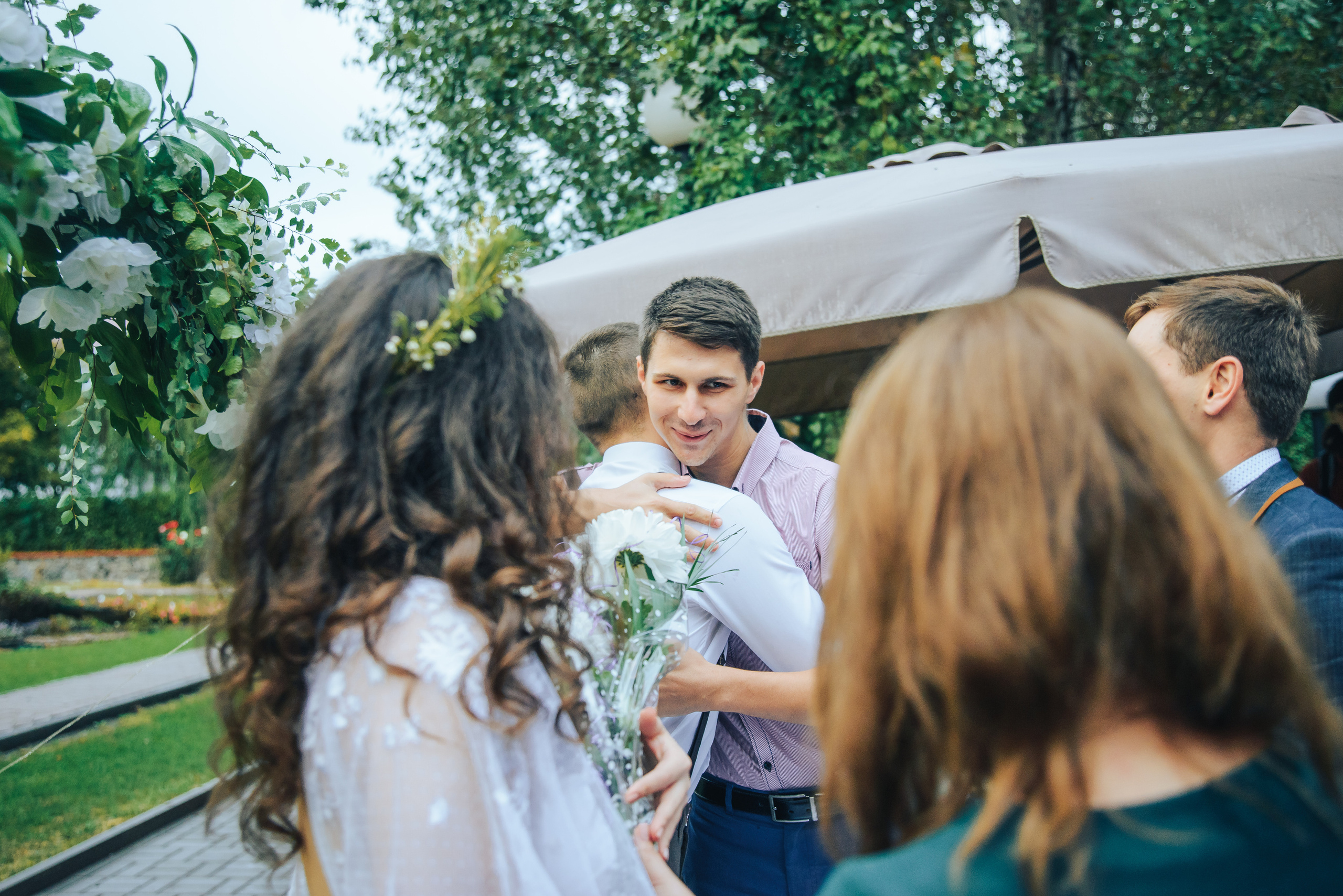Outdoor wedding. Tanya and Vasya. Photographer in London Daria Agafonova