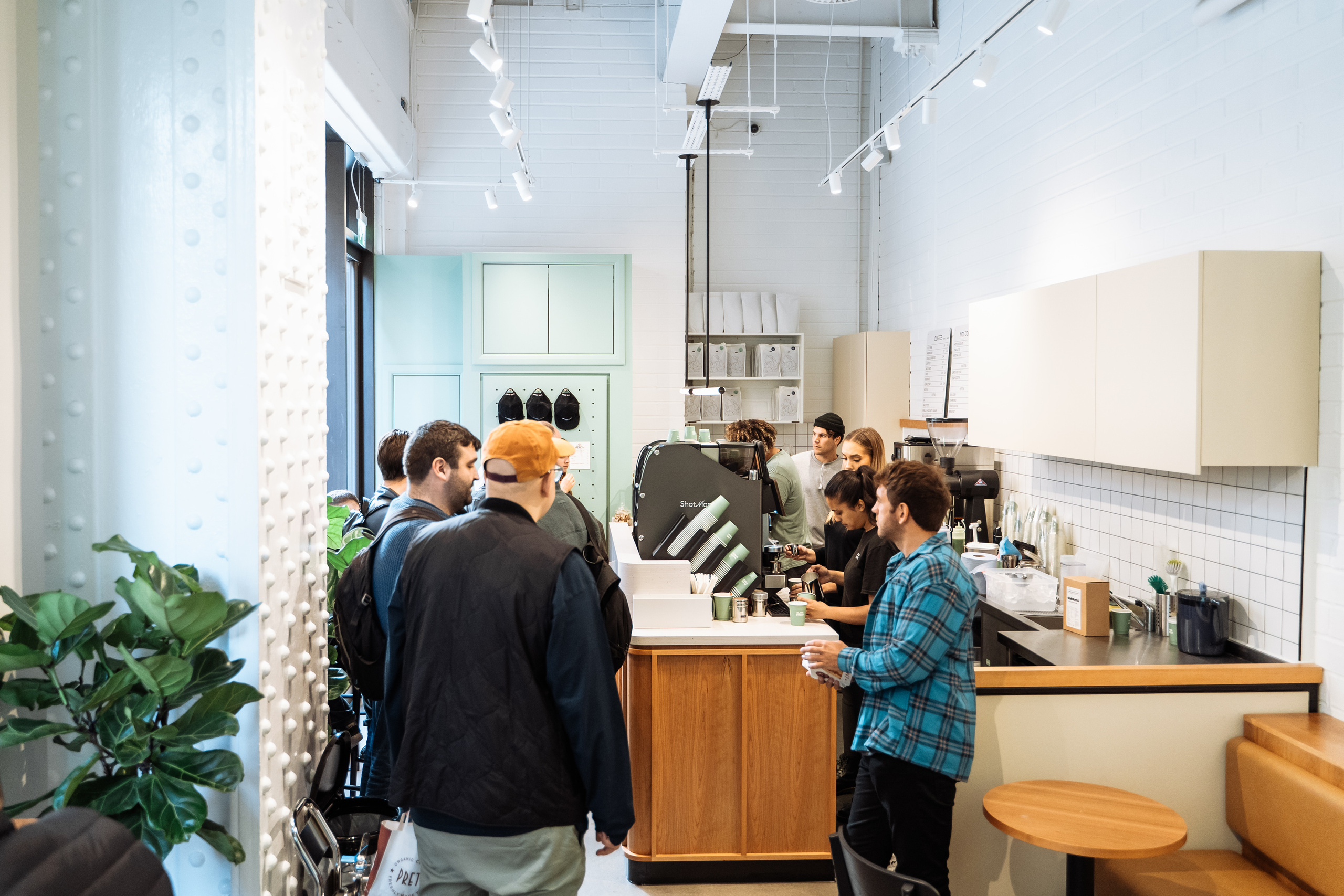 “Blank street” cafe opening. London. Photographer in London Daria Agafonova