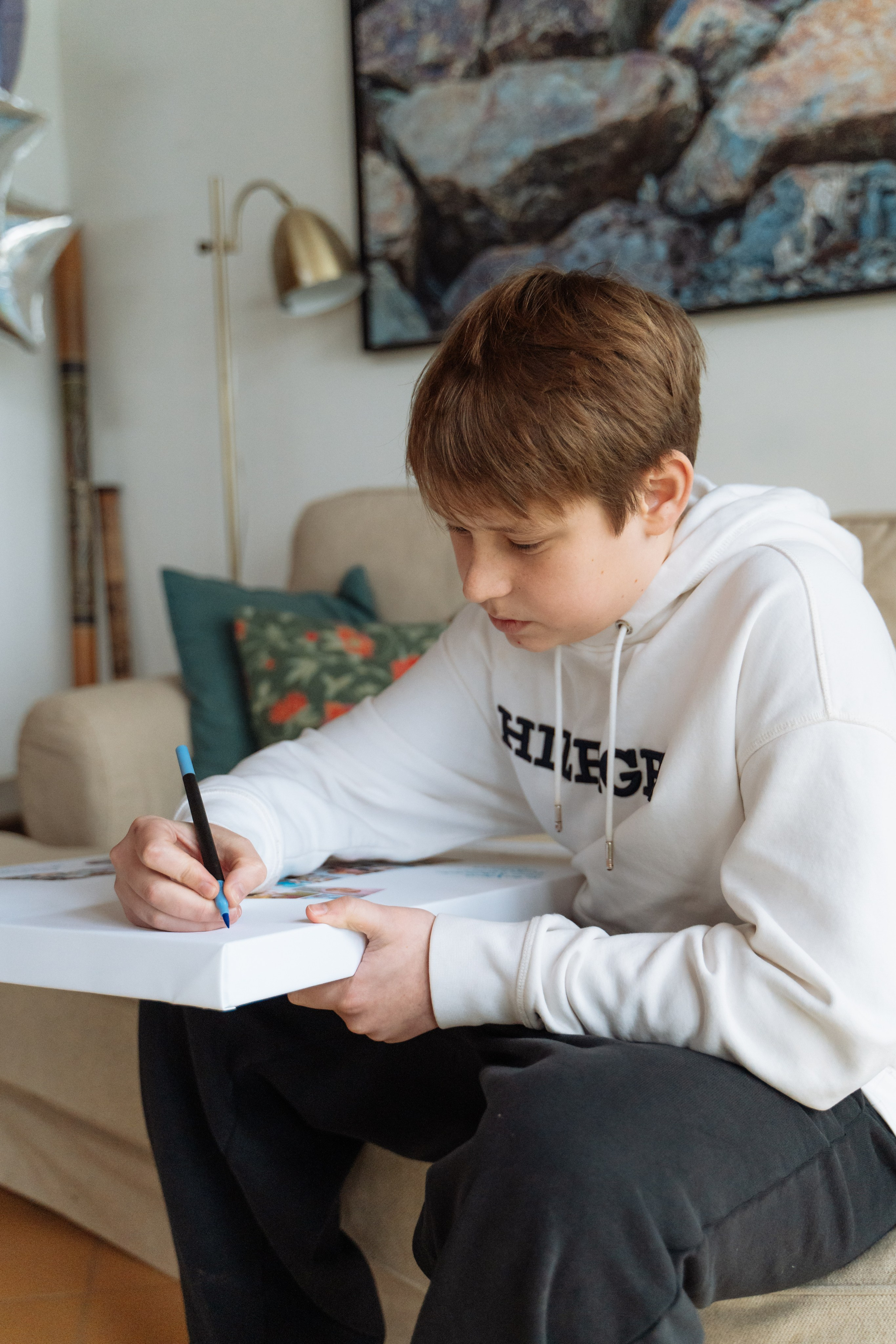 Home Birthday party. Photographer in London Daria Agafonova