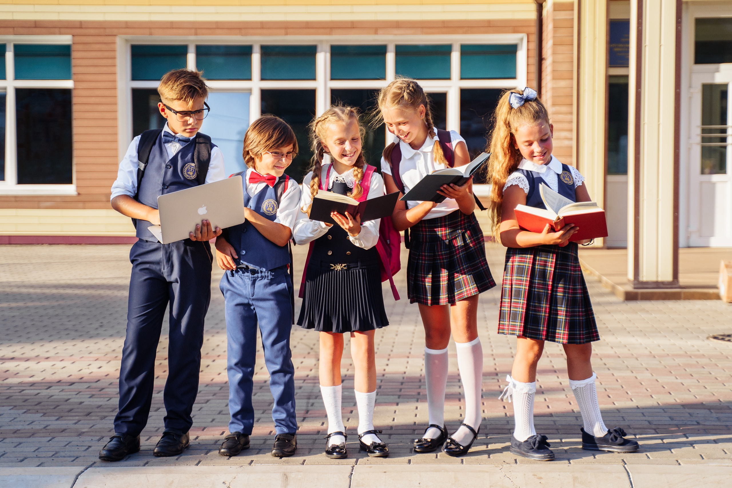 End of year portraits. School. Photographer in London Daria Agafonova