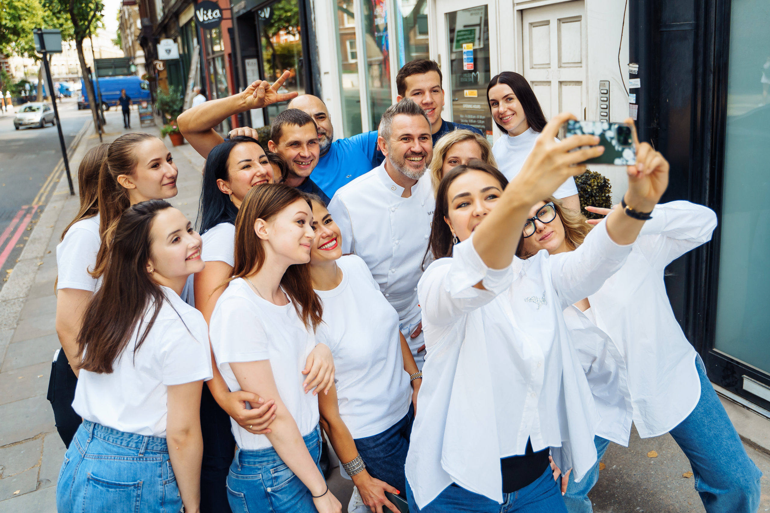 “Mriya” restaurant staff. London. Photographer in London Daria Agafonova