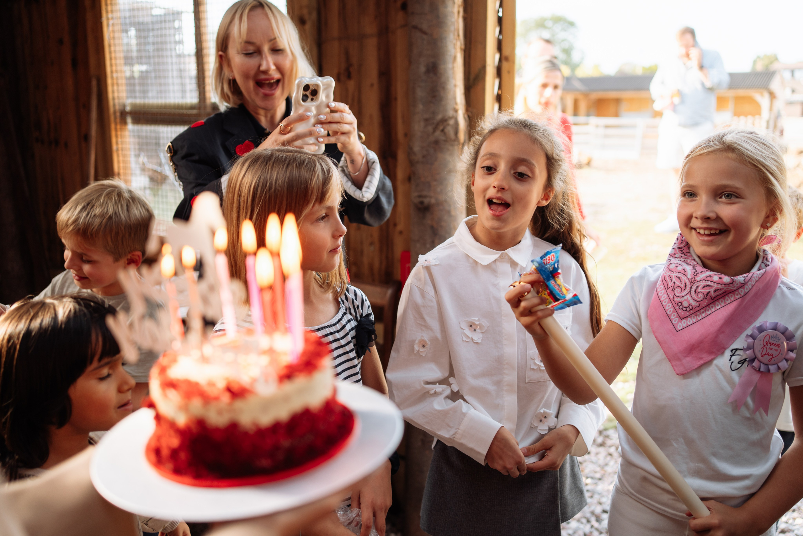 Horse party. Photographer in London Daria Agafonova