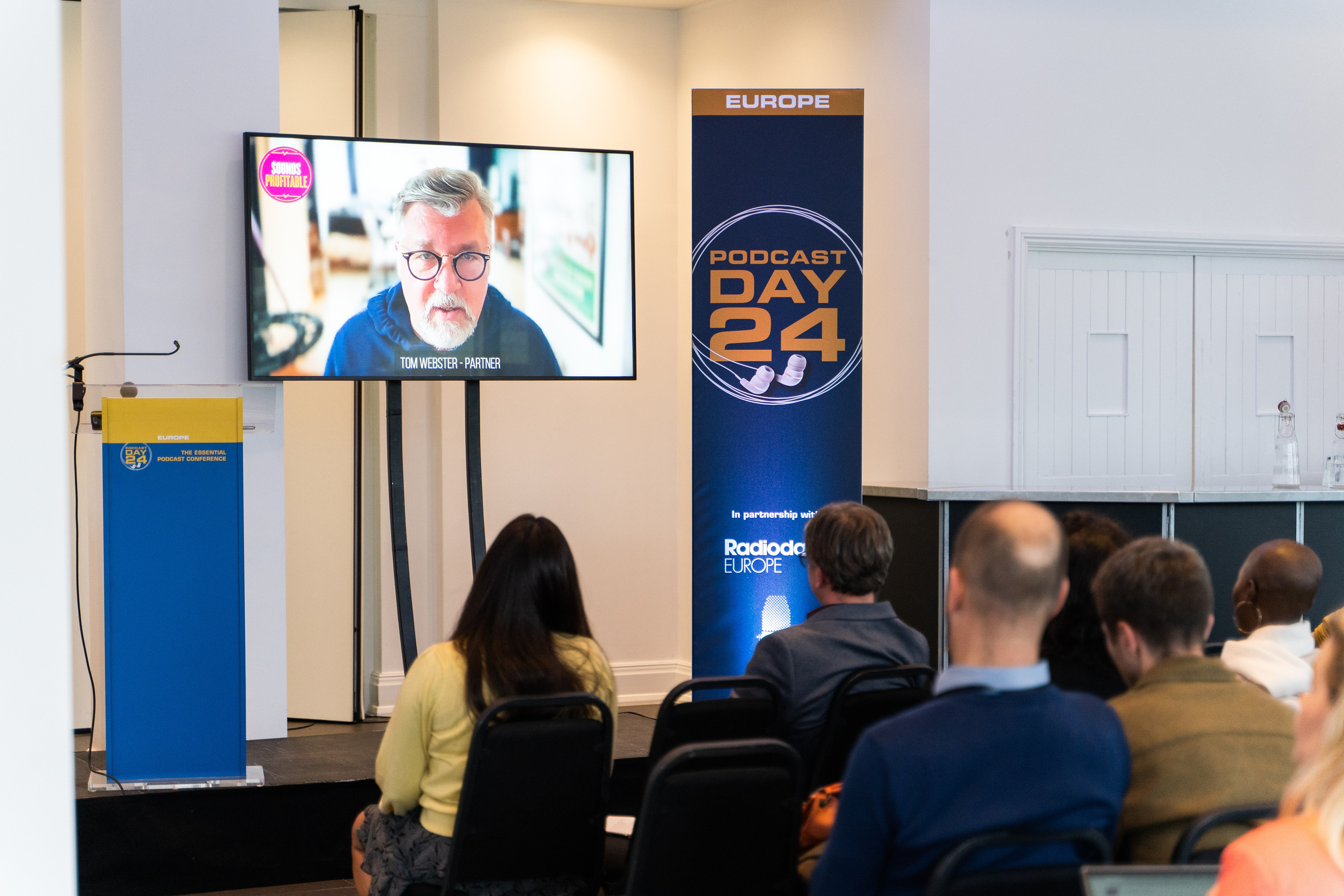 Podcast day 24. London. Photographer in London Daria Agafonova