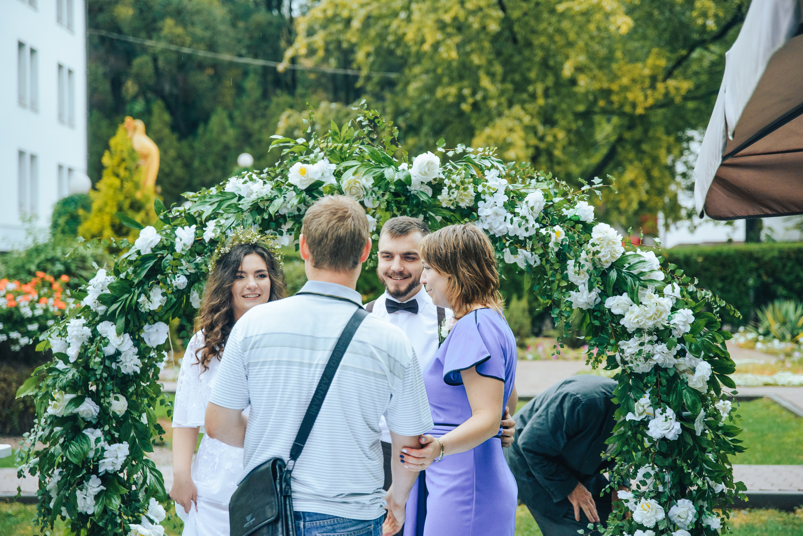 Outdoor wedding. Tanya and Vasya. Photographer in London Daria Agafonova