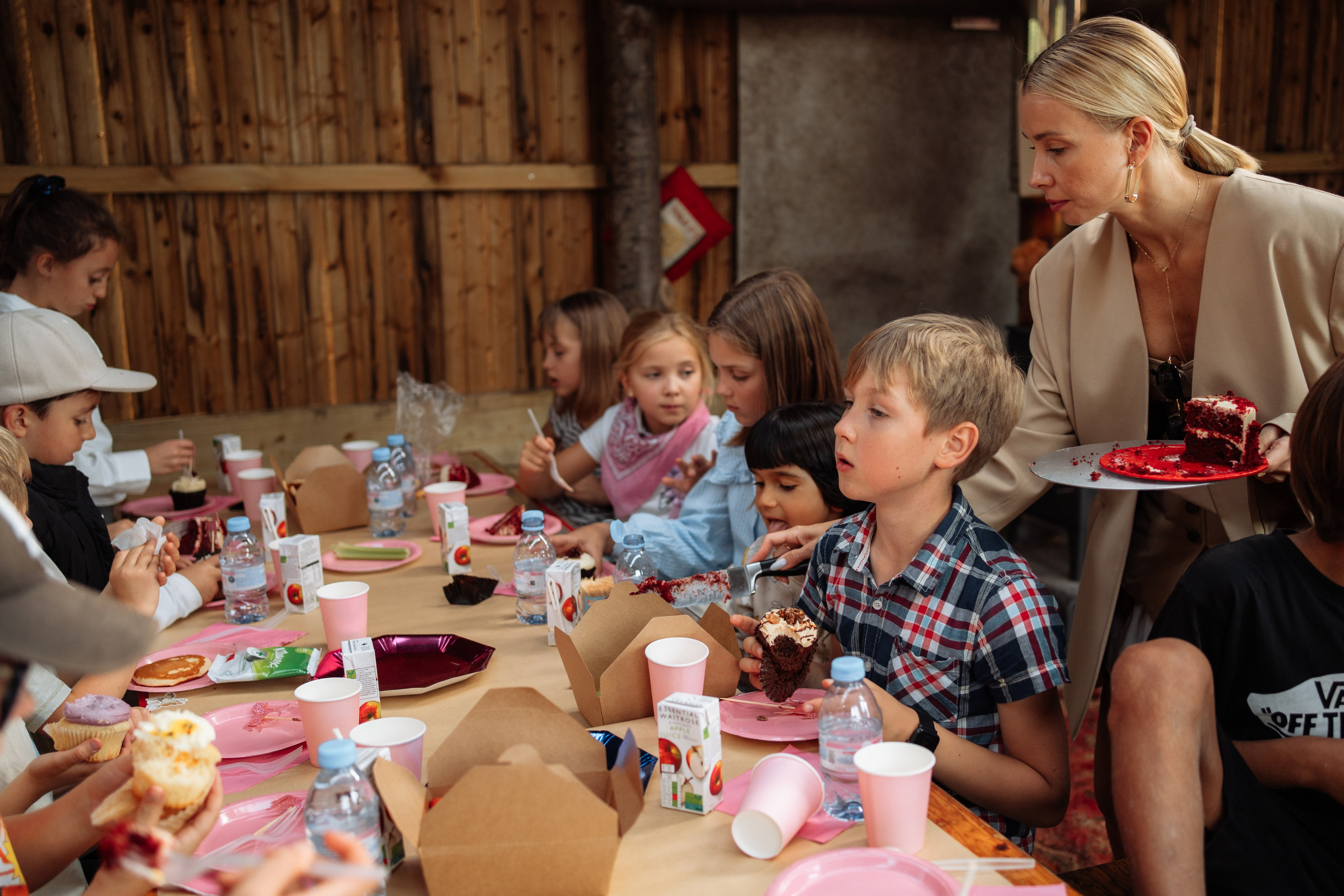 Horse party. Photographer in London Daria Agafonova