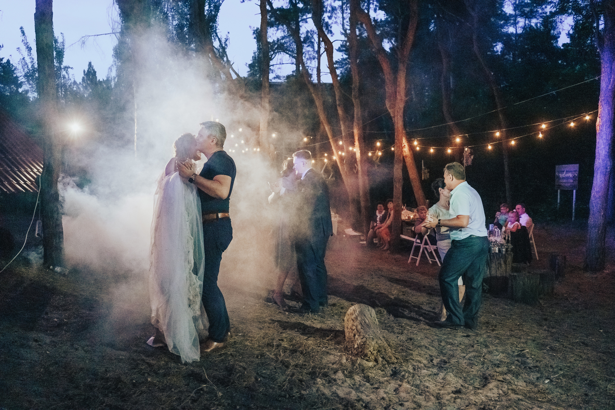 Forest wedding. Maria and Oleksandr. Photographer in London Daria Agafonova