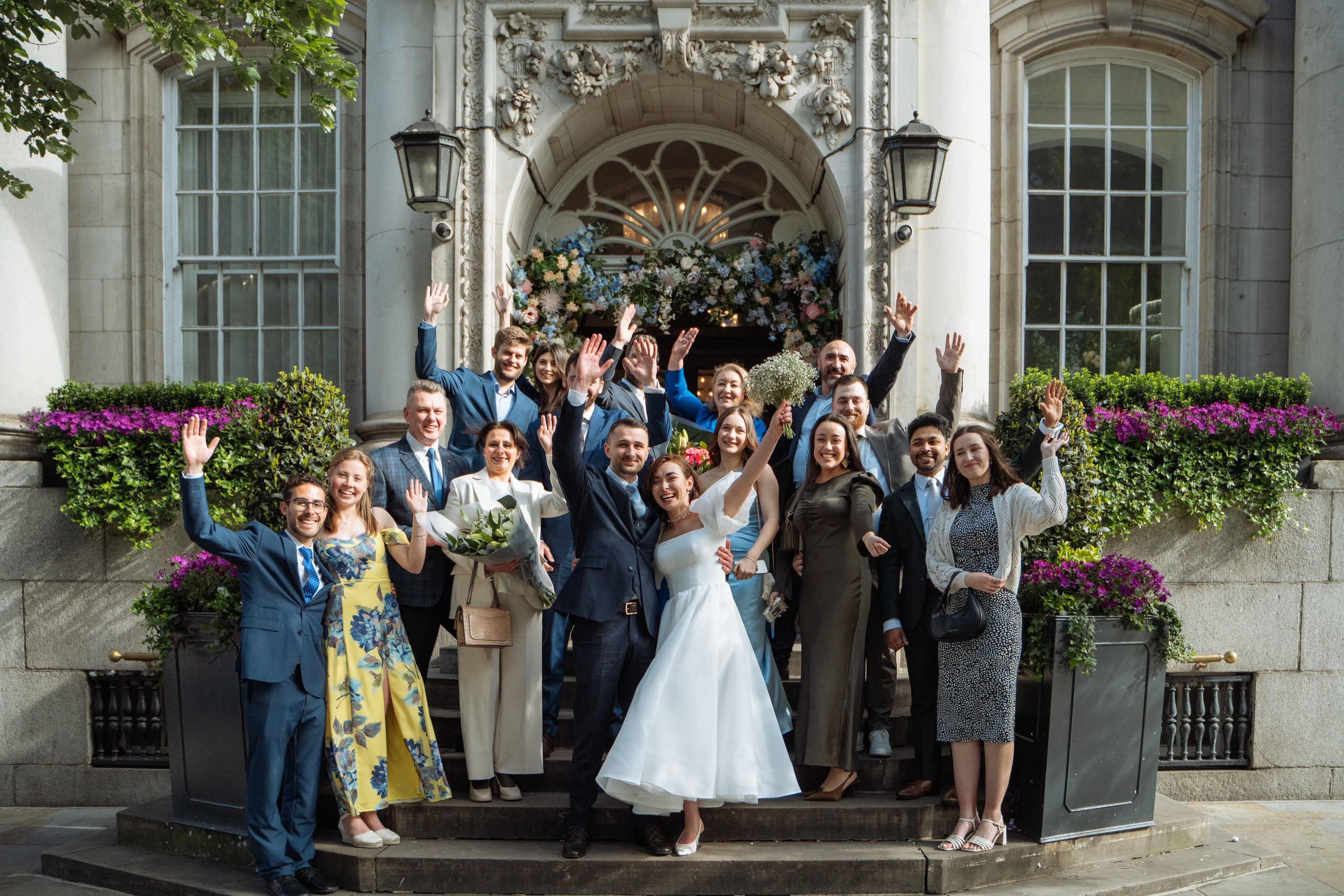 Kensington and Chelsea Register Office. Mia and Vlad. Photographer in London Daria Agafonova