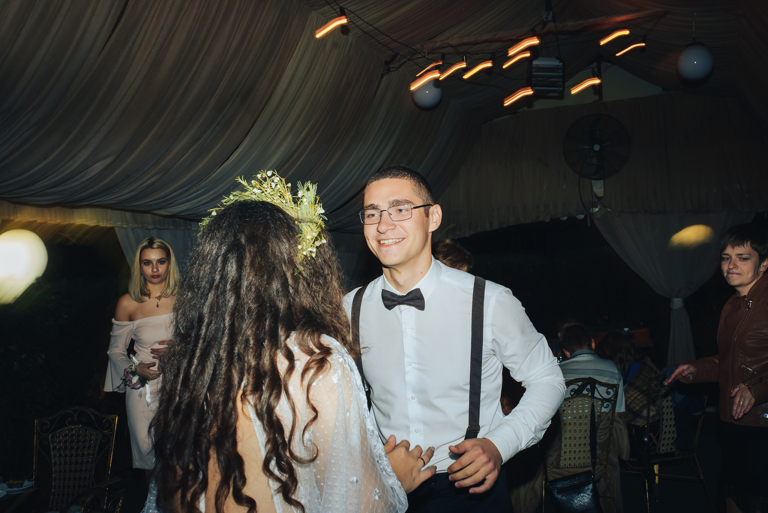 Outdoor wedding. Tanya and Vasya. Photographer in London Daria Agafonova