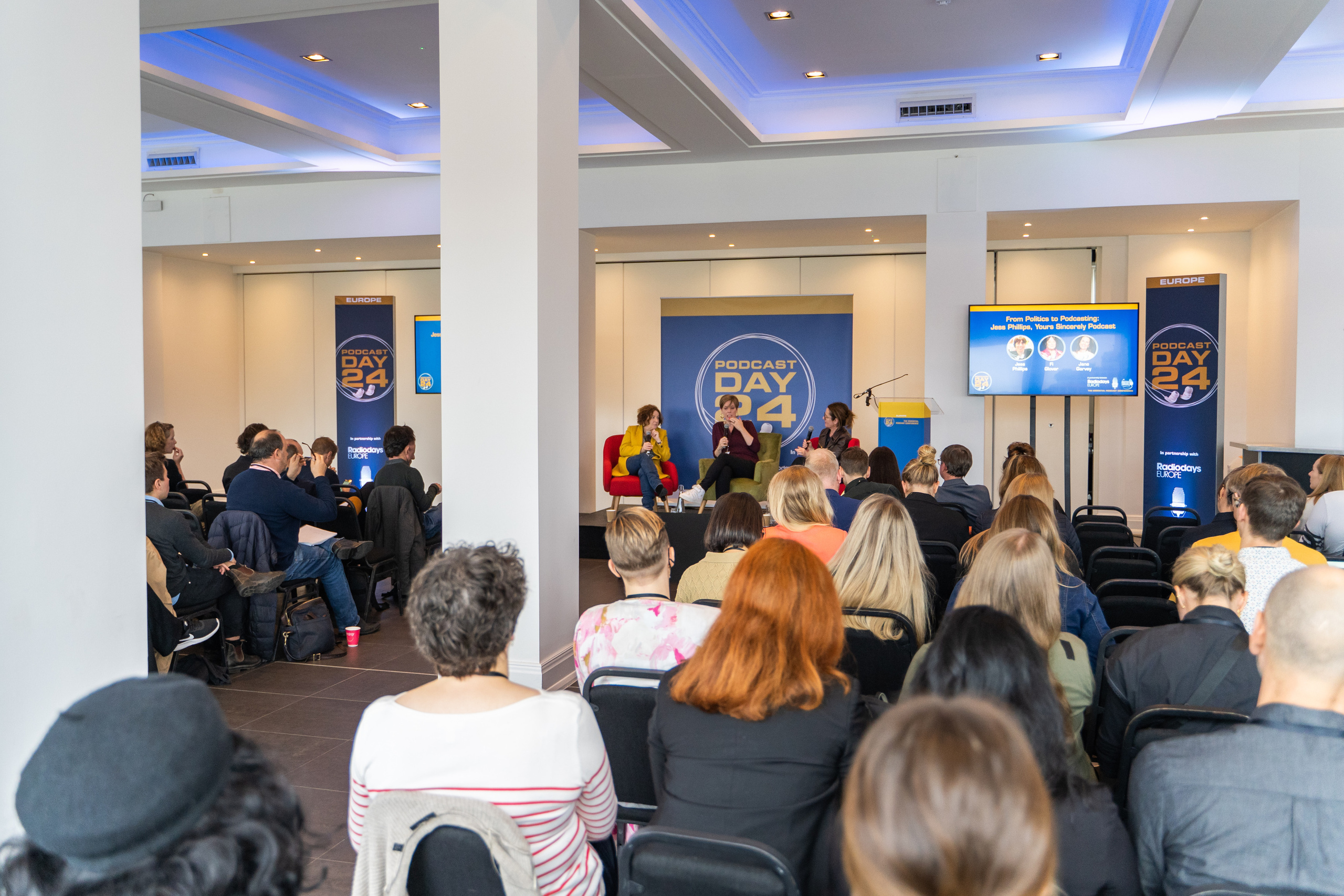 Podcast day 24. London. Photographer in London Daria Agafonova