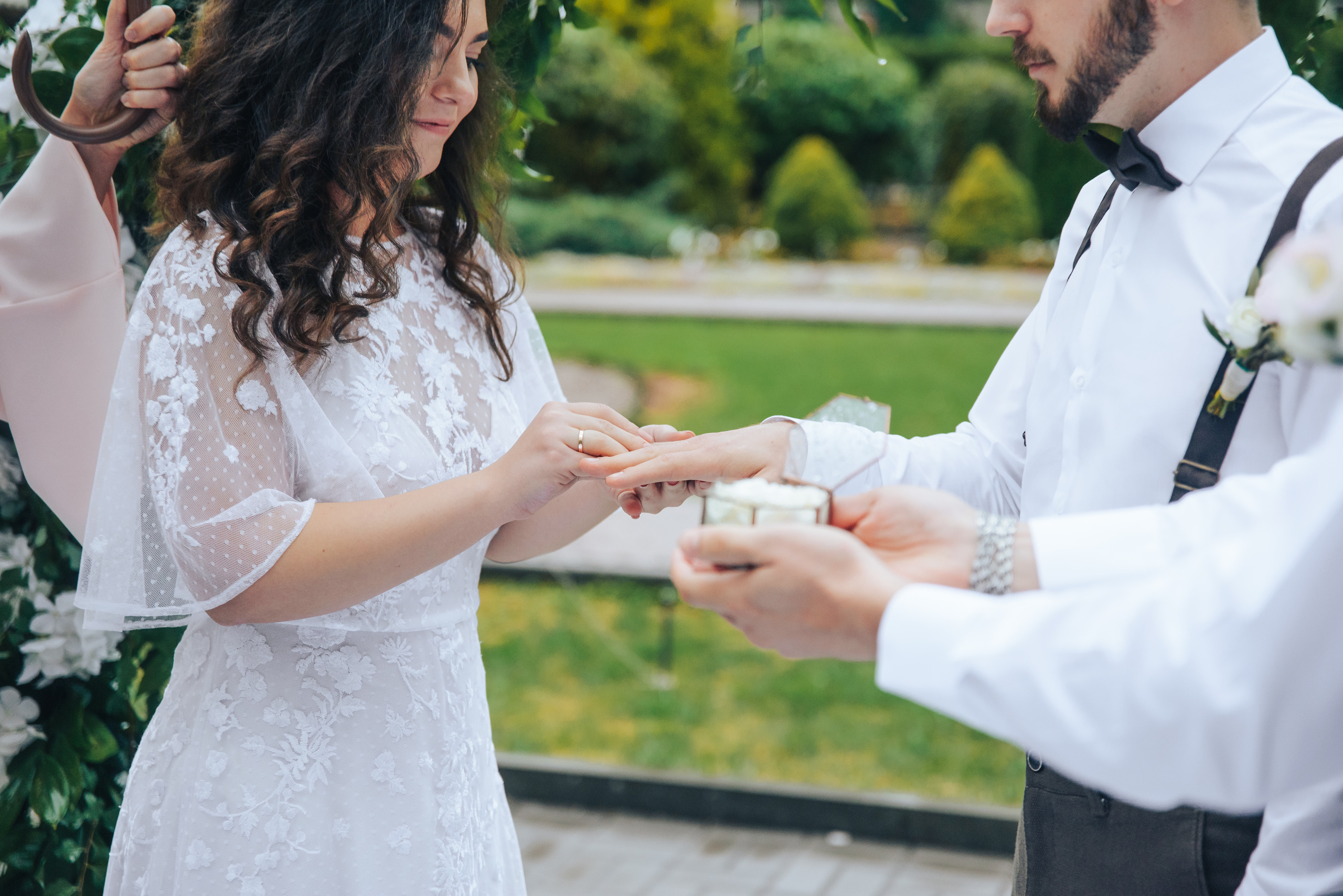 Outdoor wedding. Tanya and Vasya. Photographer in London Daria Agafonova