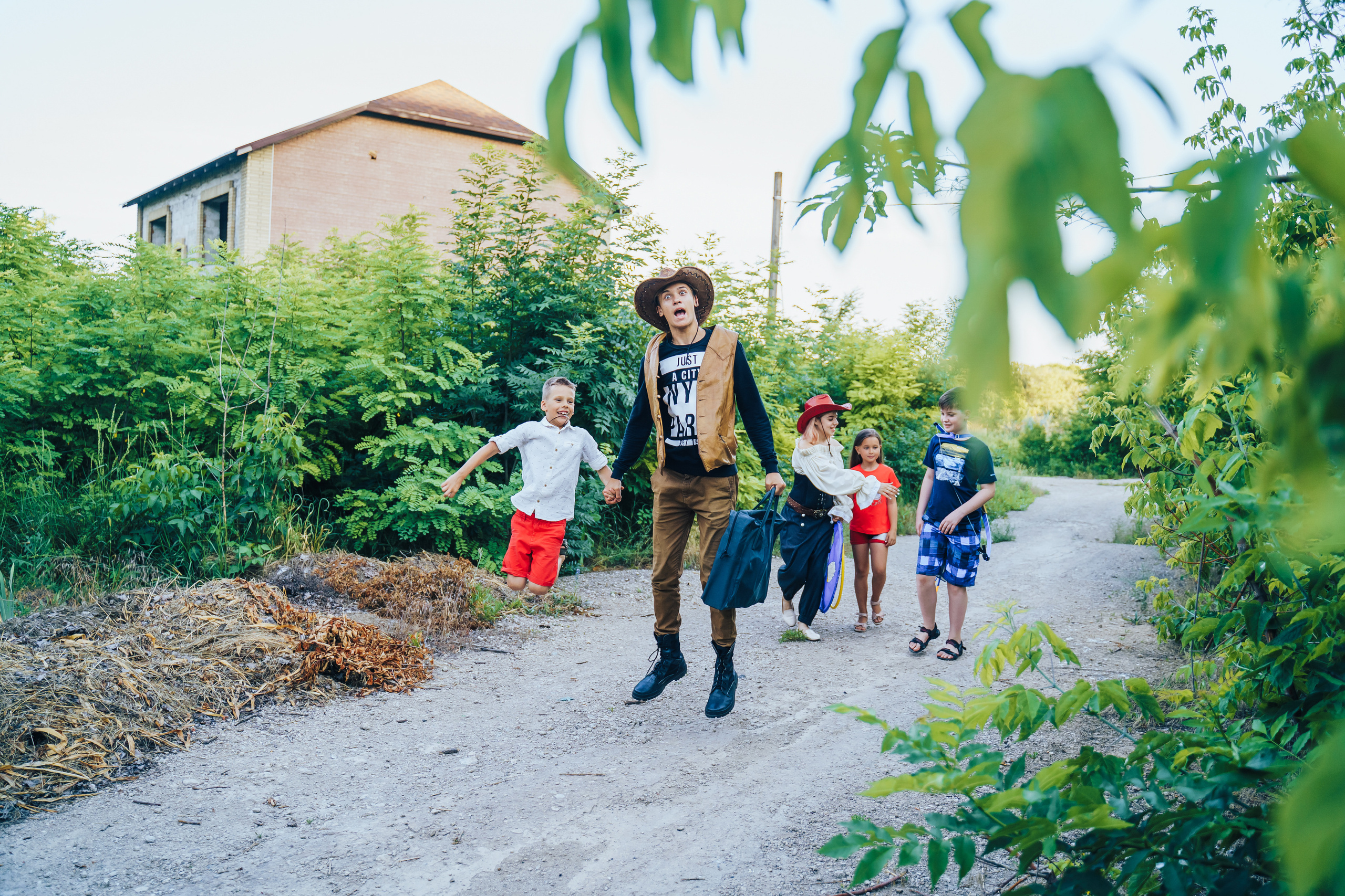 Сhildren’s outdoor birthday party. Photographer in London Daria Agafonova
