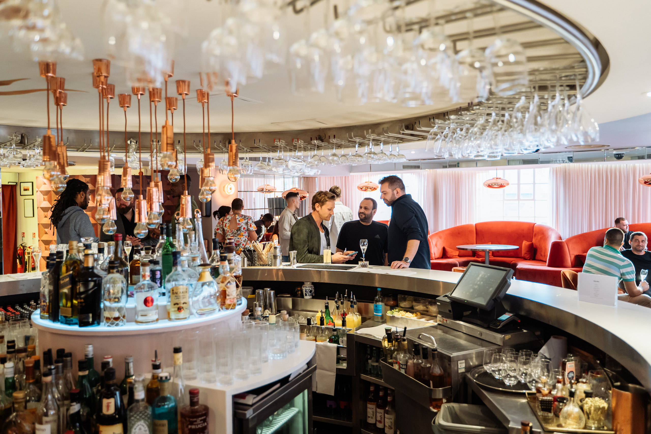 Jiminny business update event. London. Photographer in London Daria Agafonova