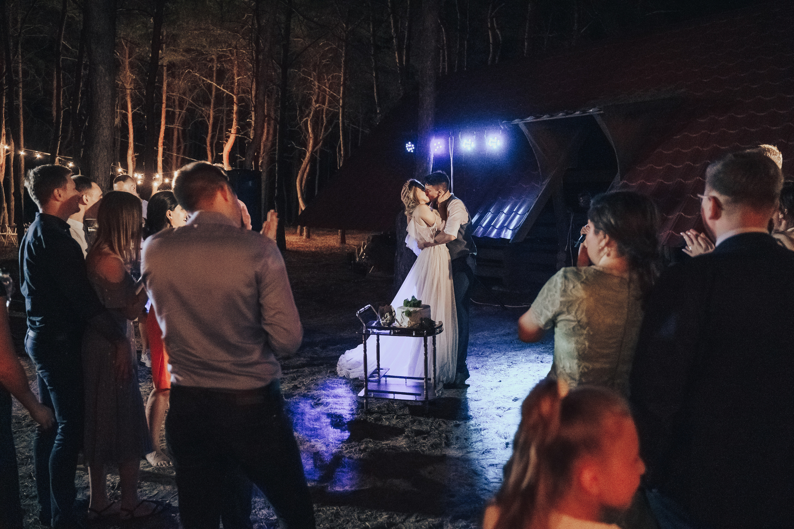 Forest wedding. Maria and Oleksandr. Photographer in London Daria Agafonova