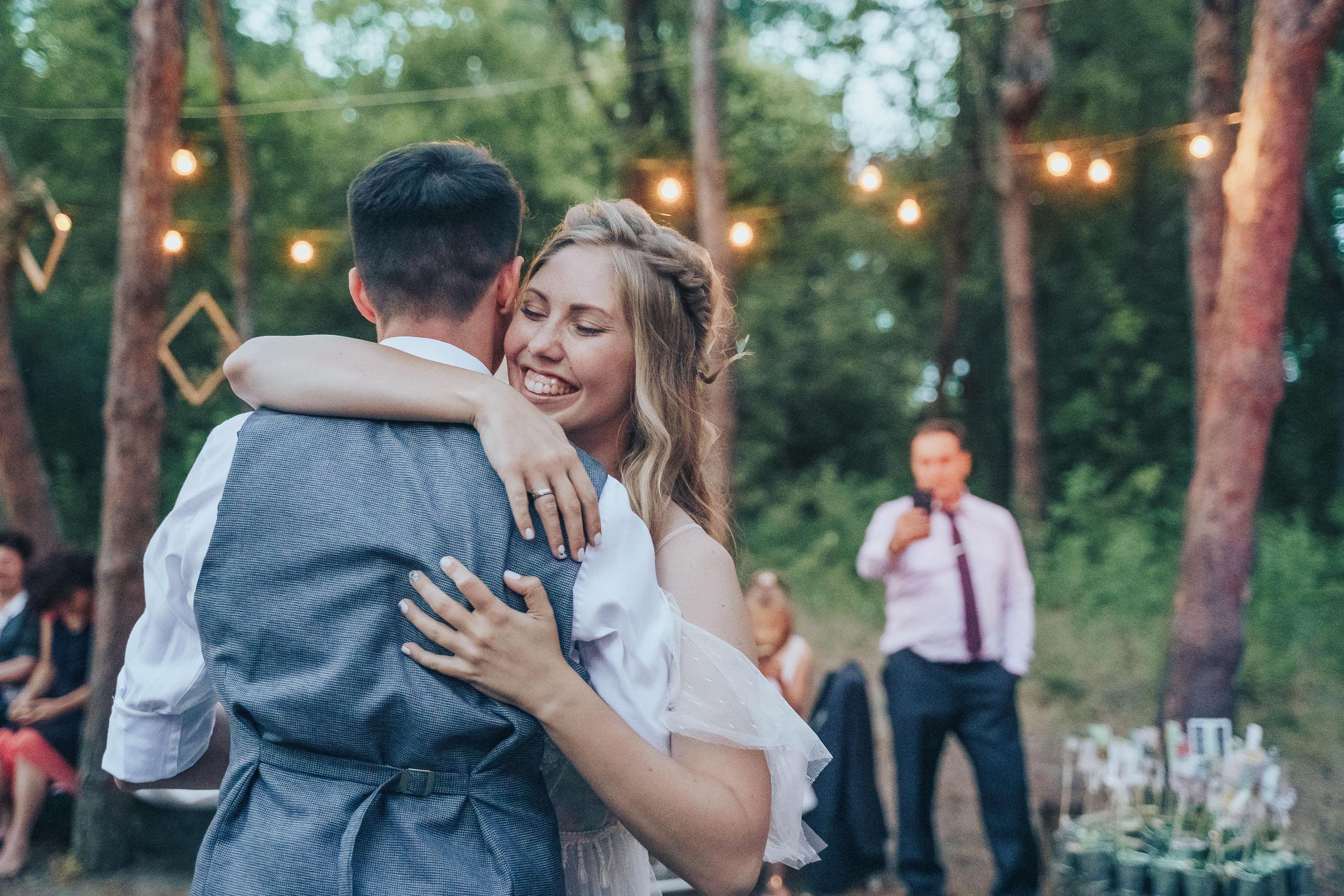 Forest wedding. Maria and Oleksandr. Photographer in London Daria Agafonova