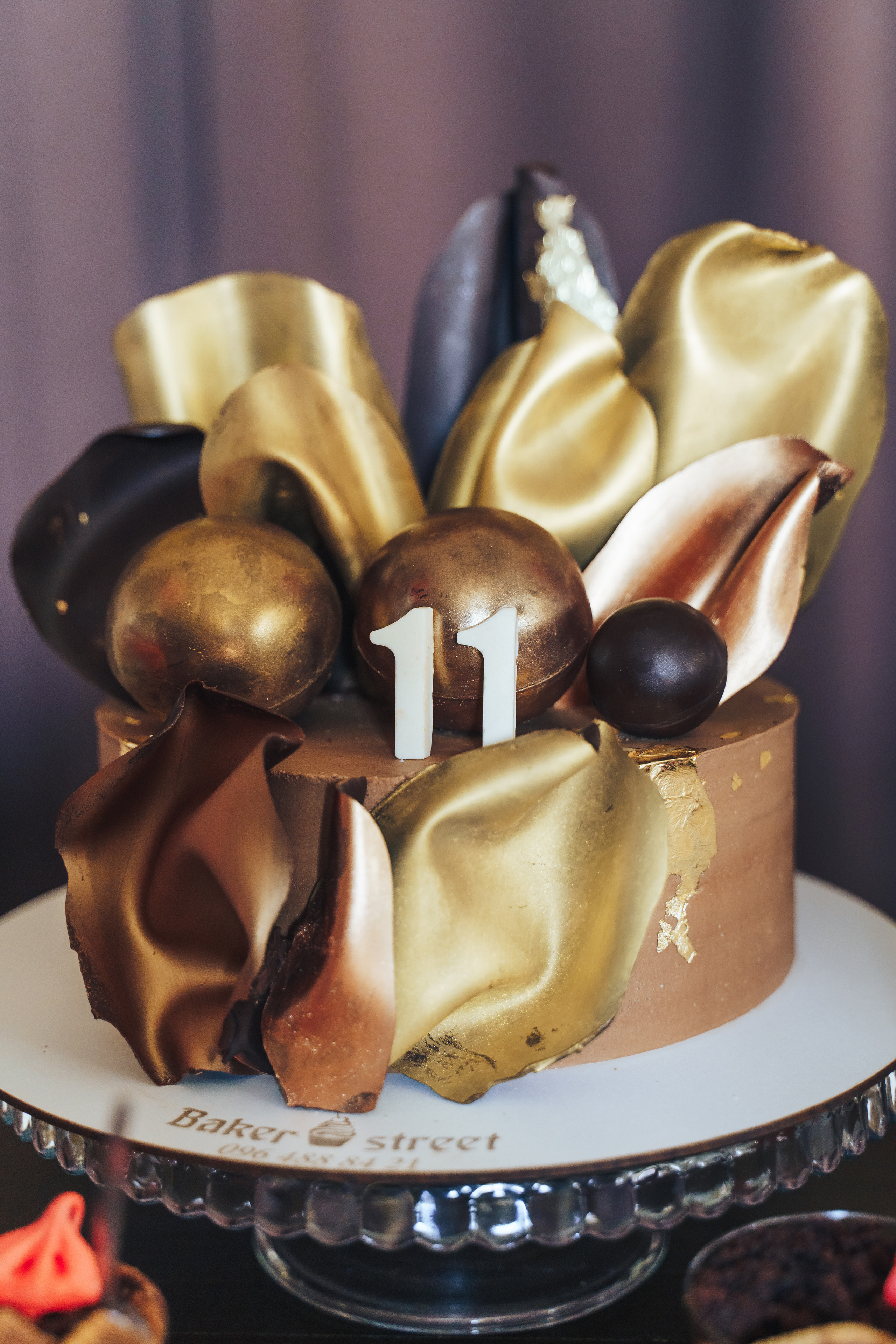 Teenage birthday party in the entertainment center. Photographer in London Daria Agafonova